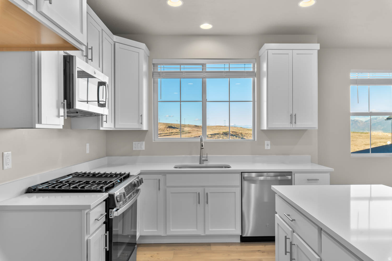 TERRAINE TOWNS 200 - Residential