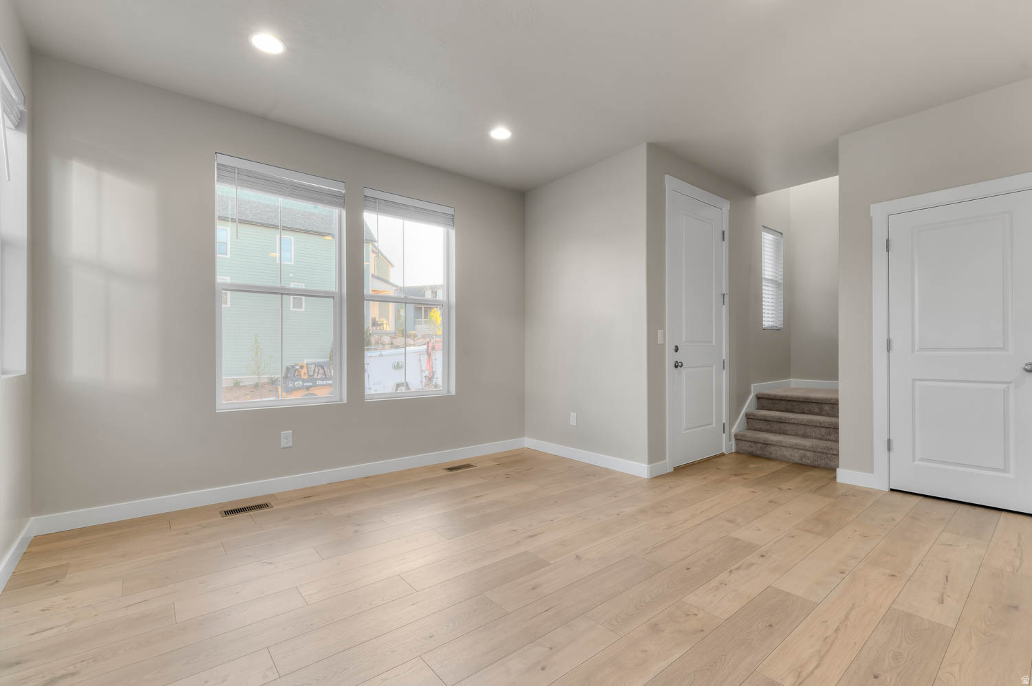 TERRAINE TOWNS 200 - Residential