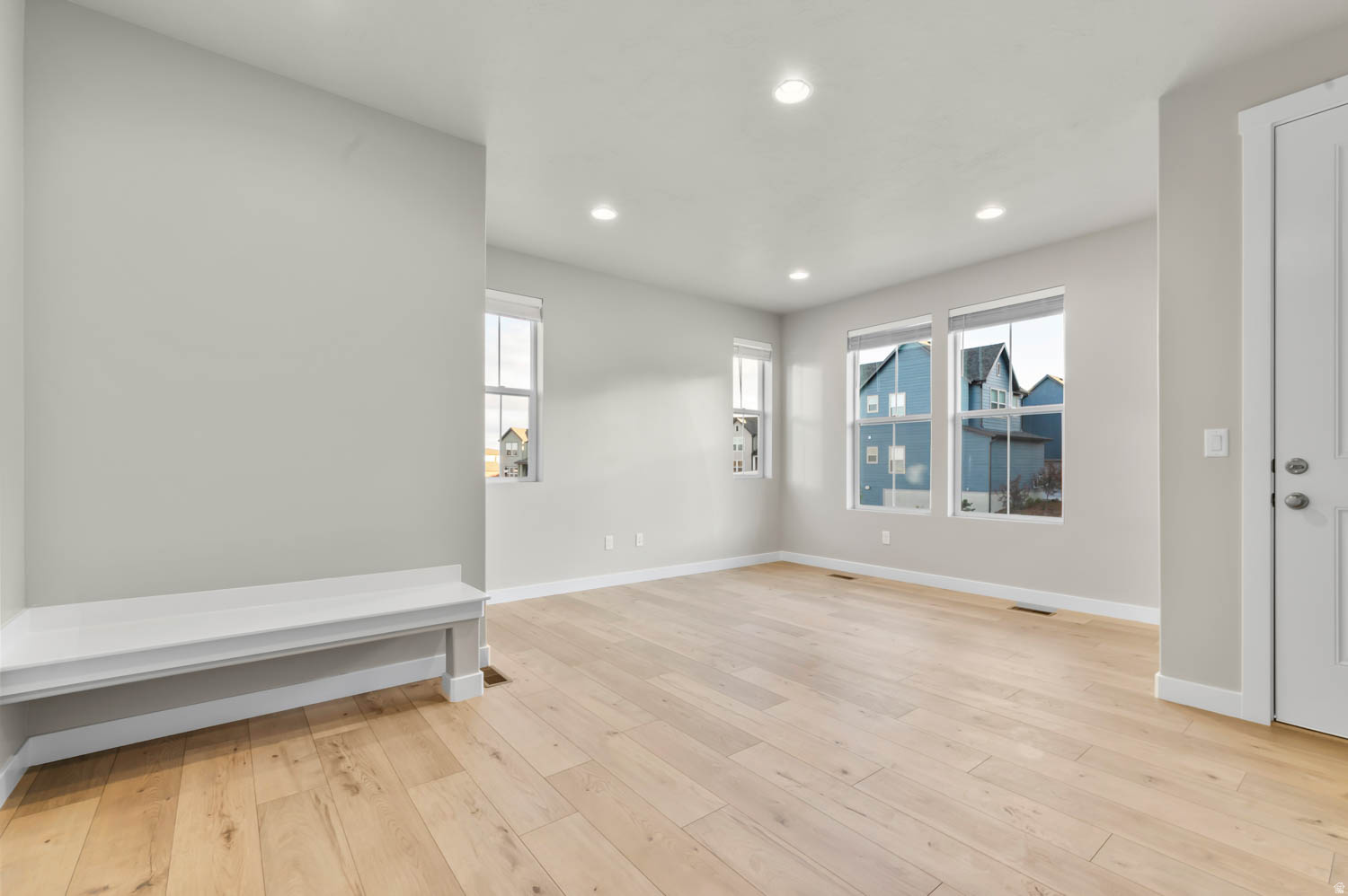 TERRAINE TOWNS 200 - Residential