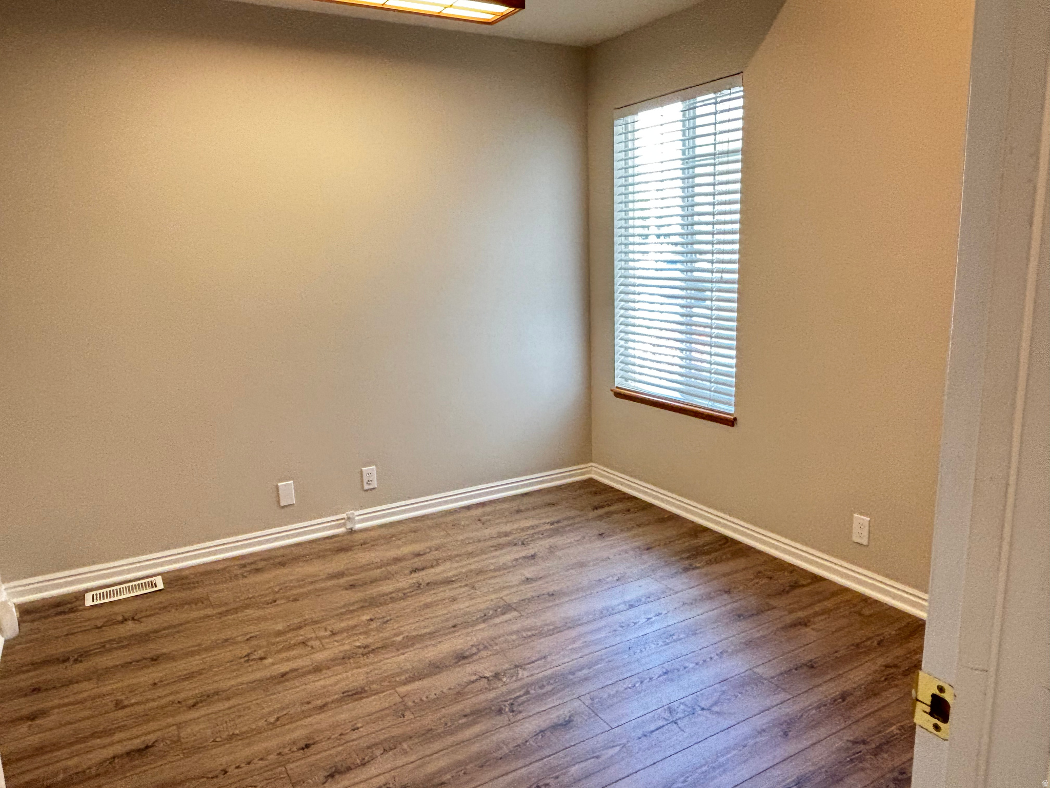 RED POINTS SUBDIVISION - Residential