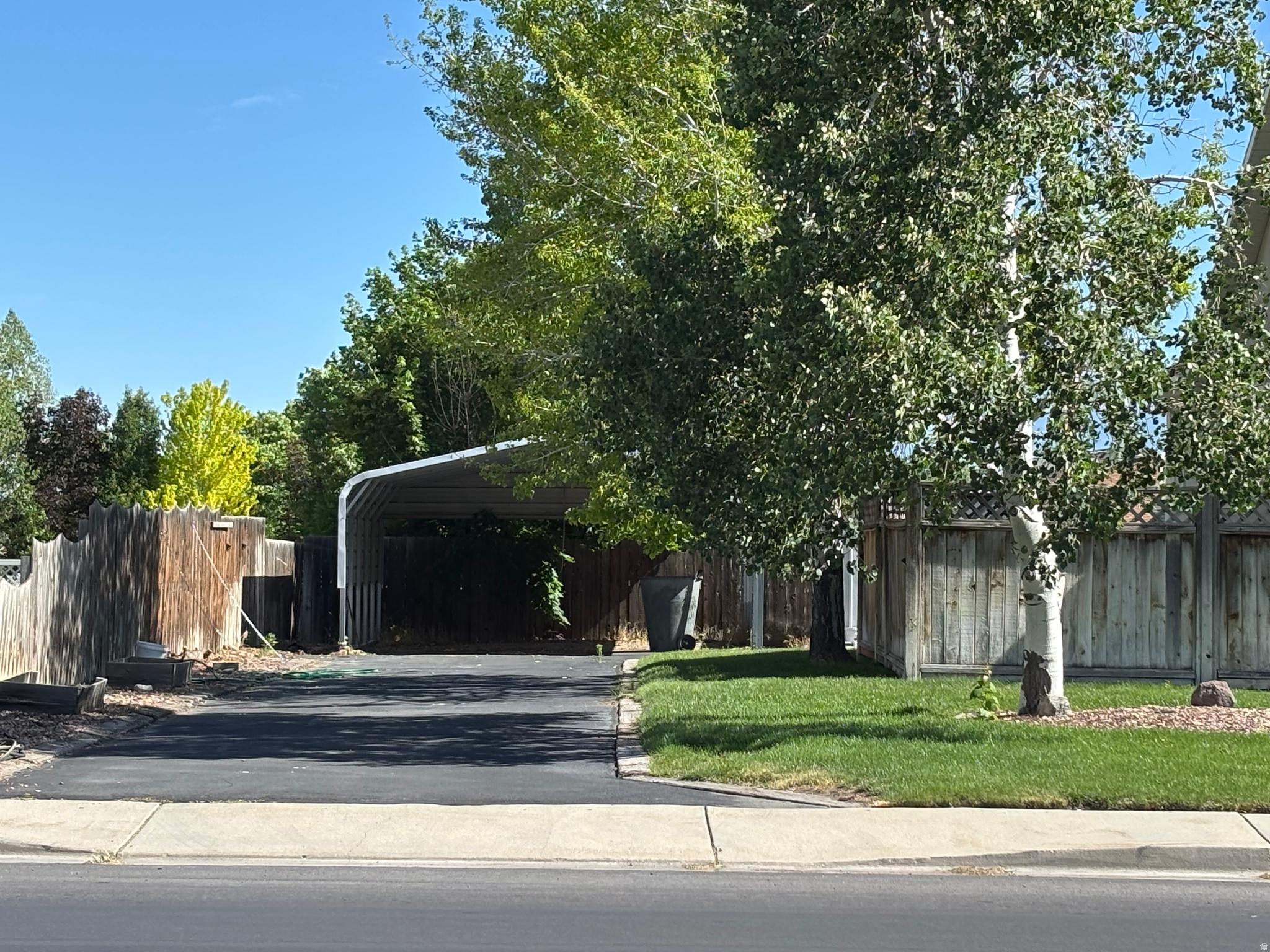 RED POINTS SUBDIVISION - Residential