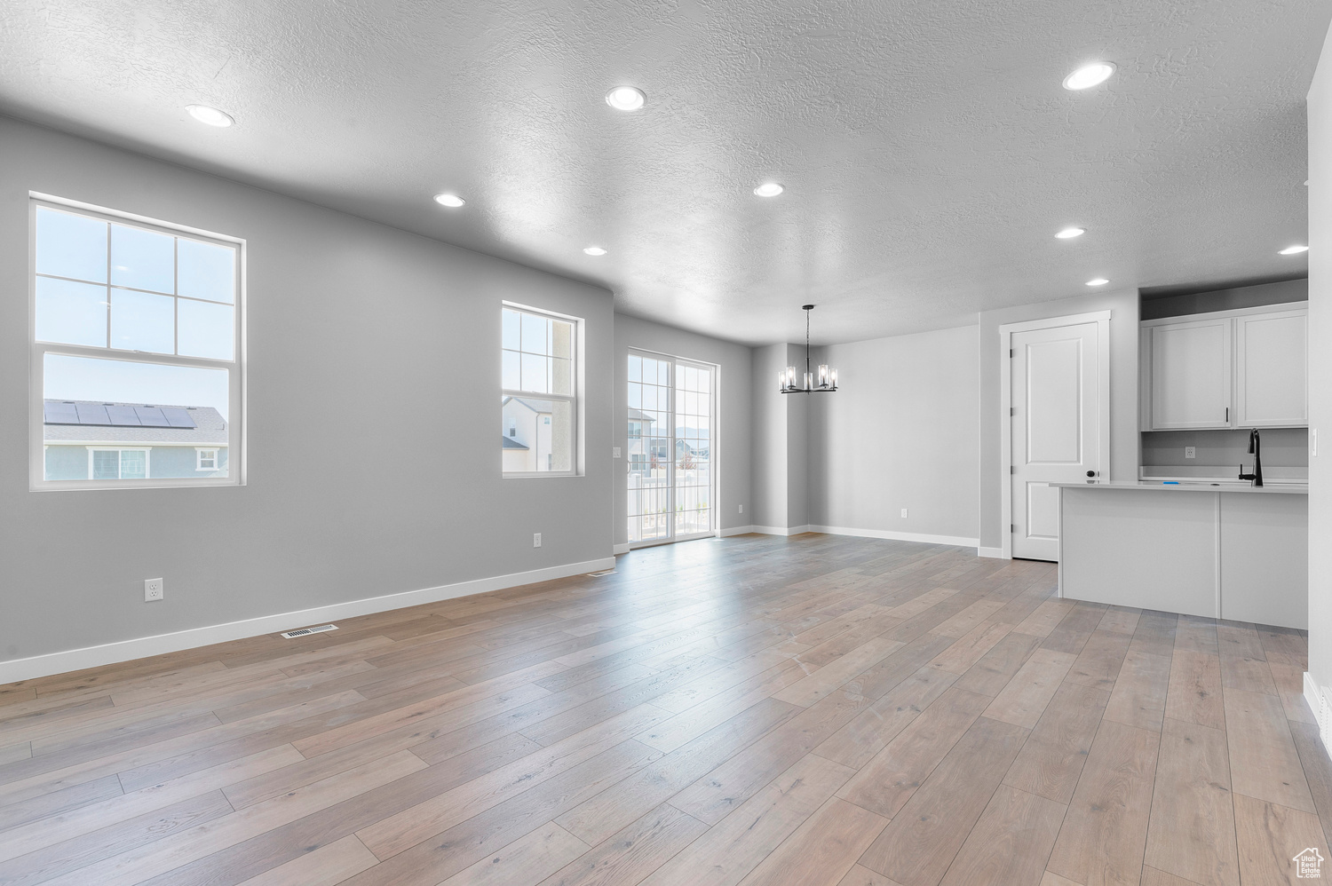 CRANEFIELD EST COLLECTION 1514 - Residential
