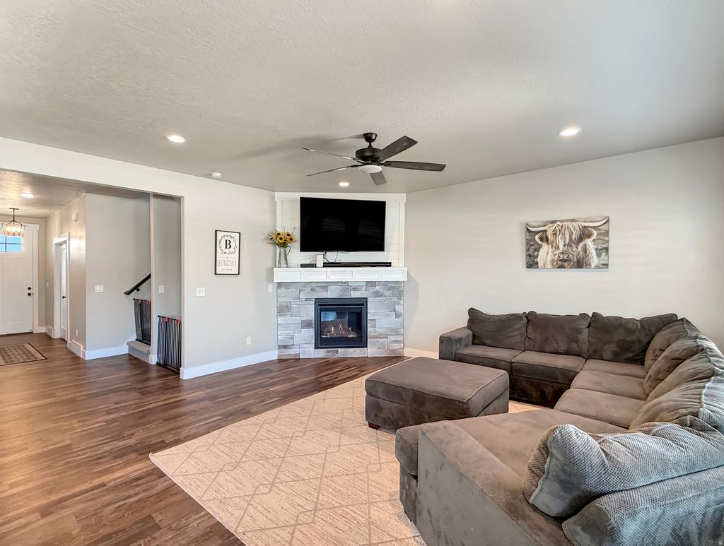 Photo of 2316 N 3825 W, Plain City, UT 84404 (MLS # 2142987)