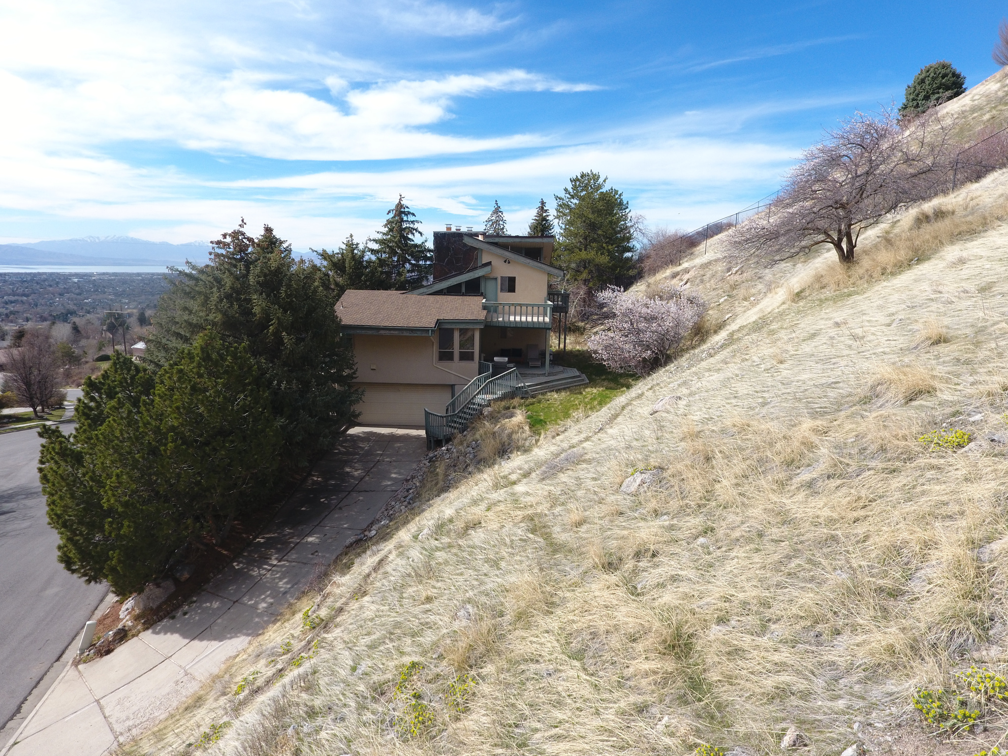 SHERWOOD HILLS - Residential