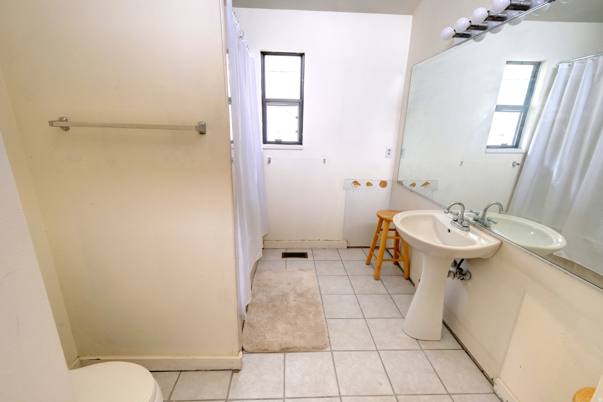 SHERWOOD HILLS - Residential