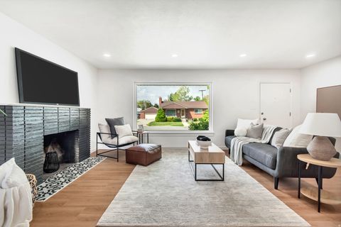 Tiny photo for 8947 S 500 E, Sandy, UT 84070 (MLS # 2154176)