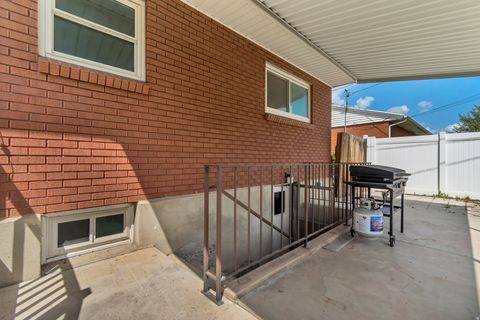 Tiny photo for 8947 S 500 E, Sandy, UT 84070 (MLS # 2154176)