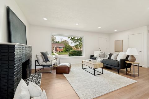 Tiny photo for 8947 S 500 E, Sandy, UT 84070 (MLS # 2154176)