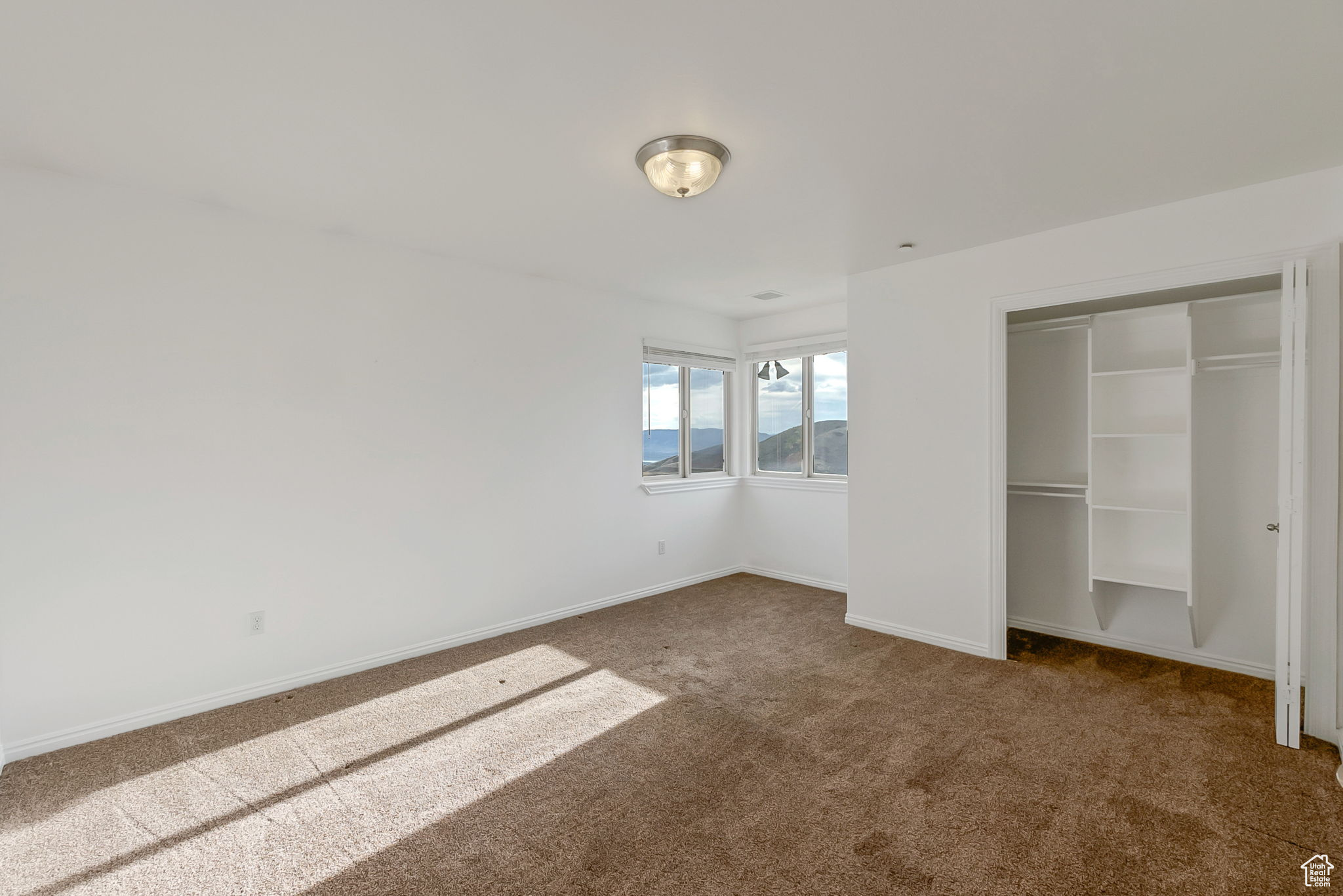 OAK VISTA 4 AT SUNCREST - Residential