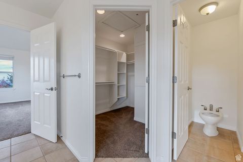 Tiny photo for 1871 E VISTA RIDGE CT, Draper (UT Cnty), UT 84020 (MLS # 2117928)