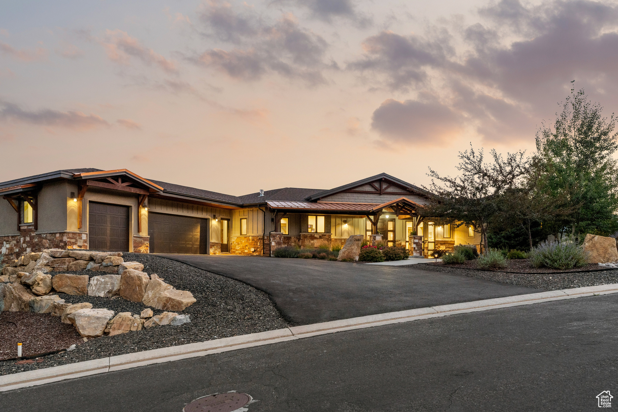 RIVER MEADOWS RANCH - Residential