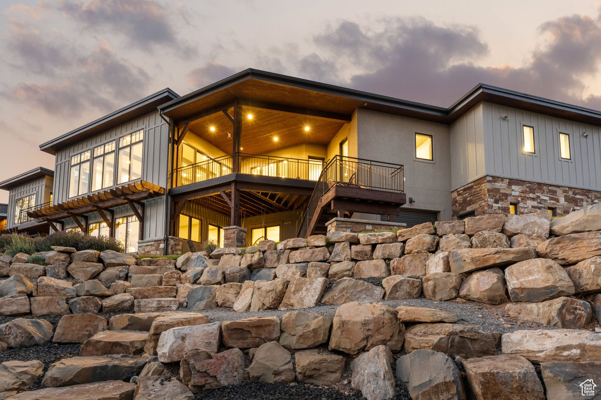 RIVER MEADOWS RANCH - Residential