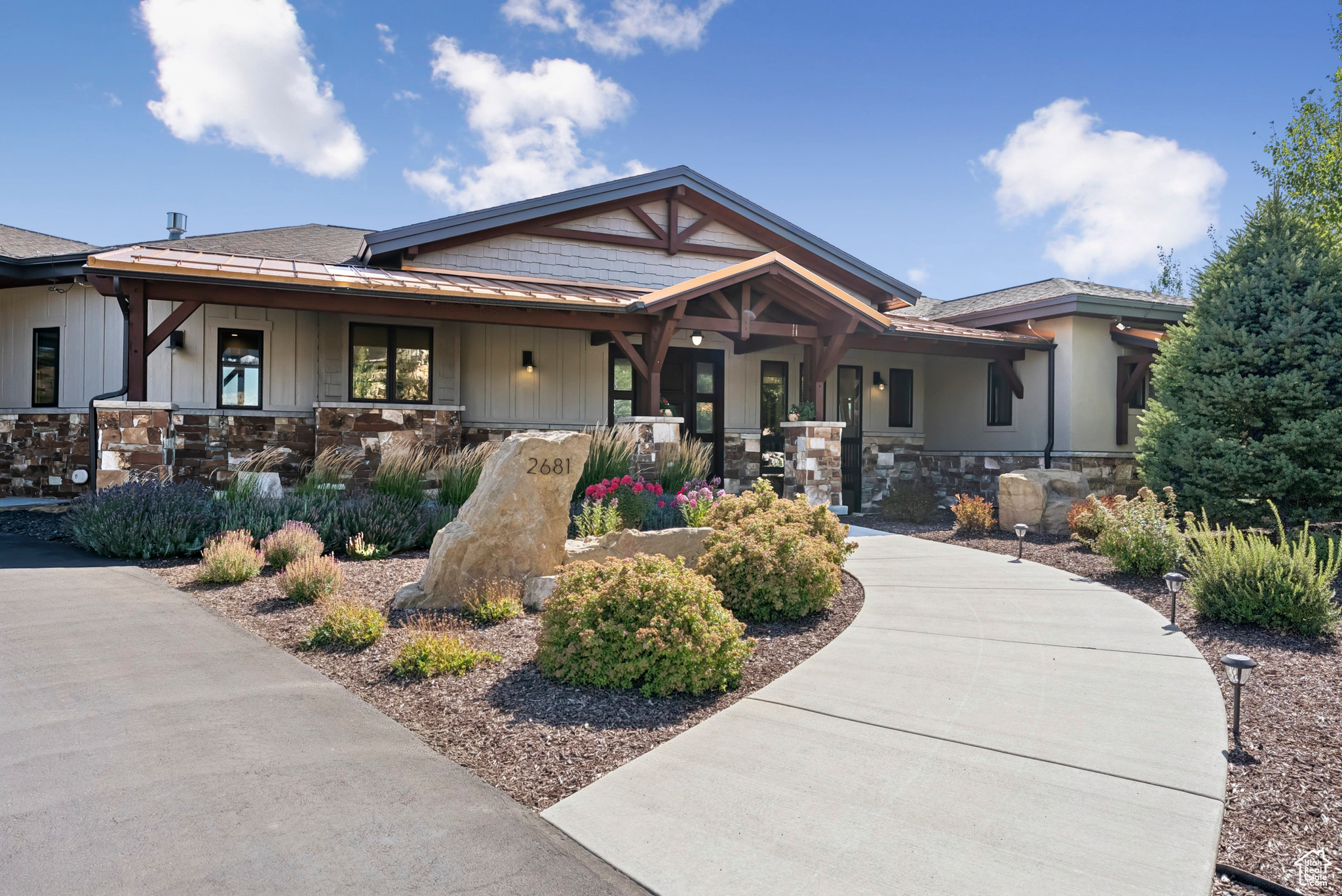 RIVER MEADOWS RANCH - Residential