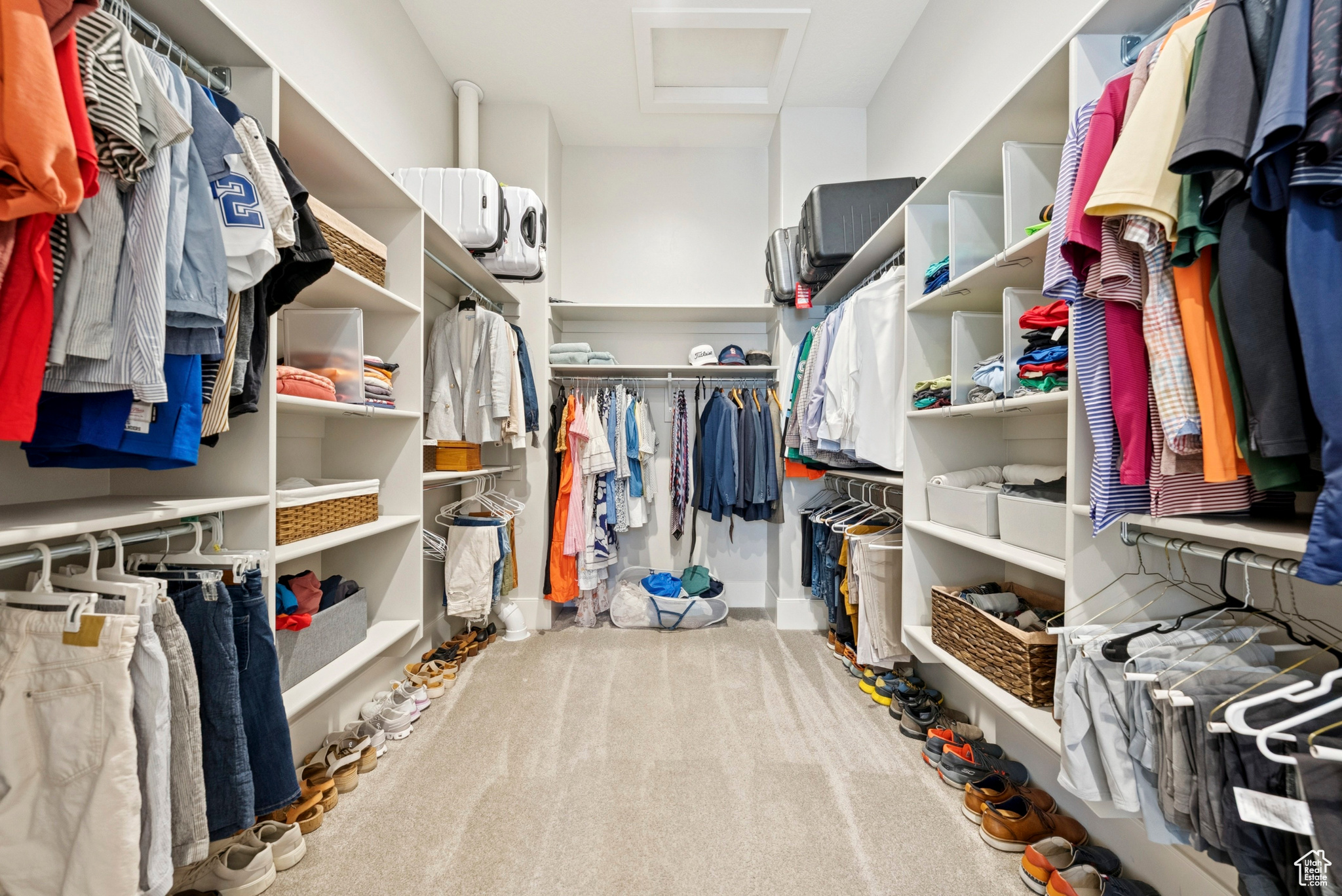 RIVER MEADOWS RANCH - Residential