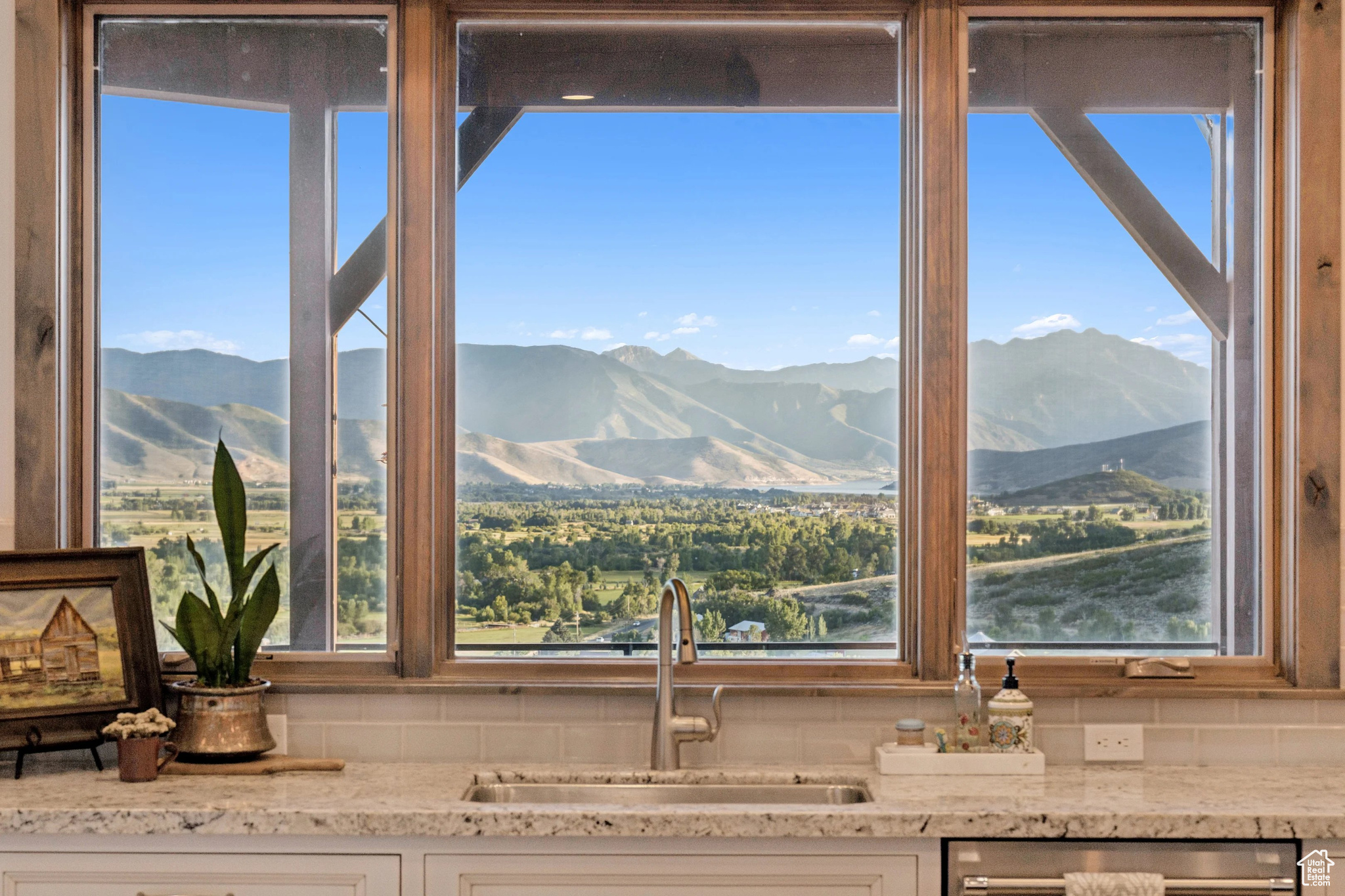 RIVER MEADOWS RANCH - Residential