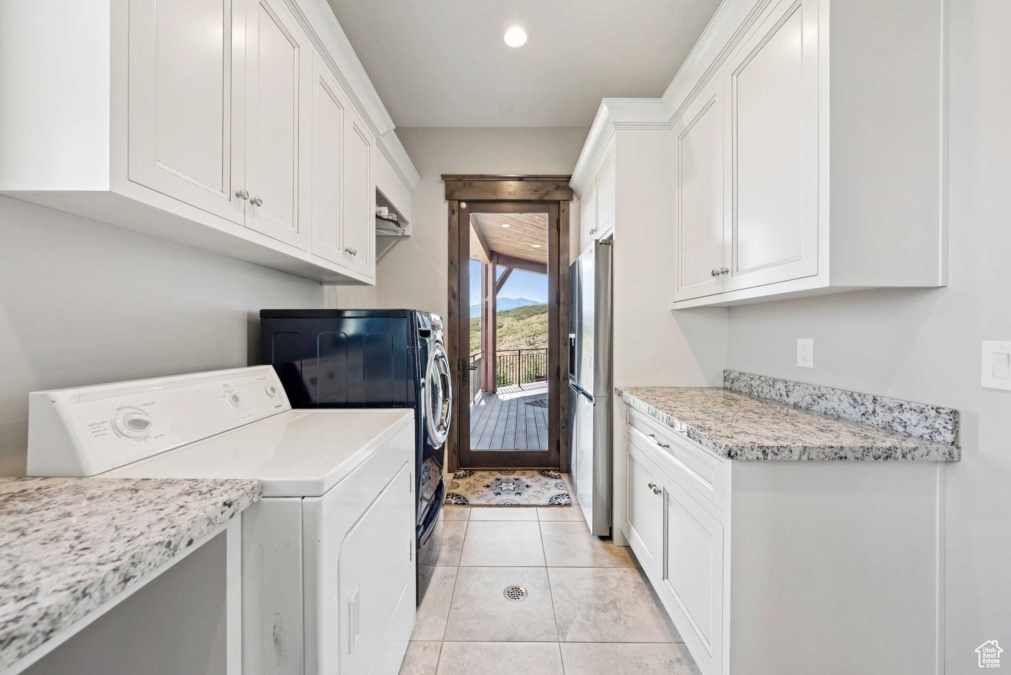 RIVER MEADOWS RANCH - Residential