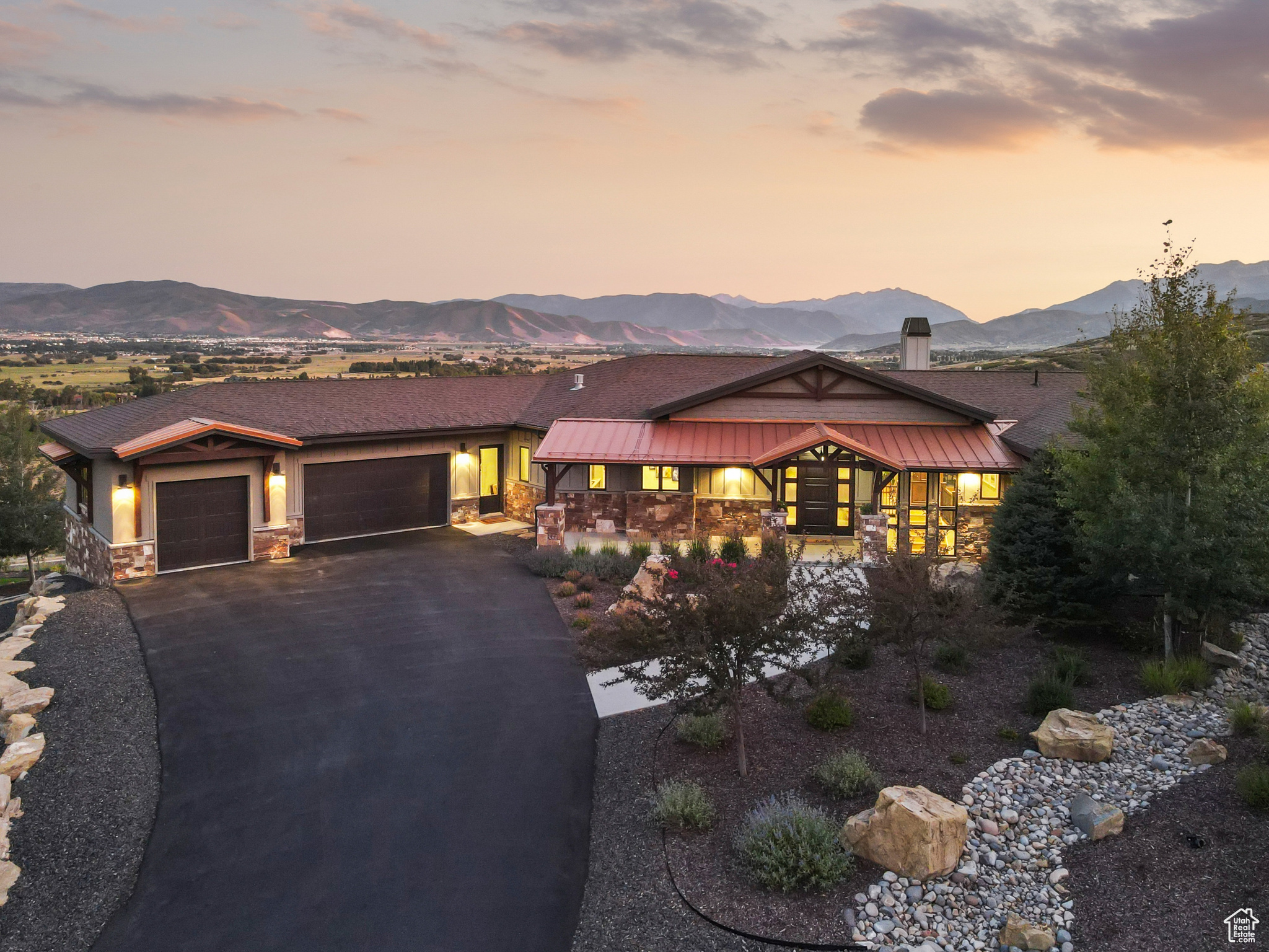 RIVER MEADOWS RANCH - Residential
