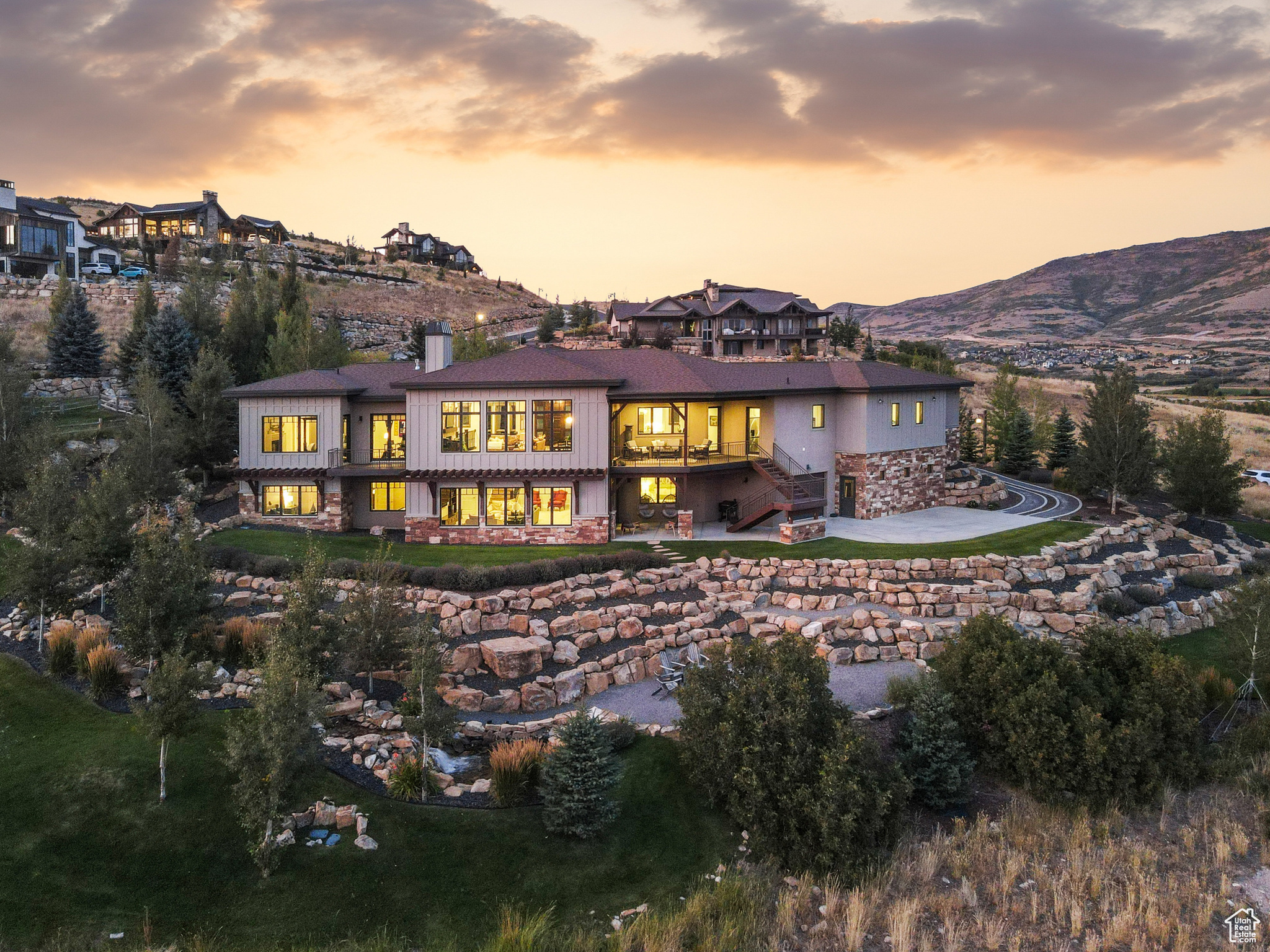 RIVER MEADOWS RANCH - Residential