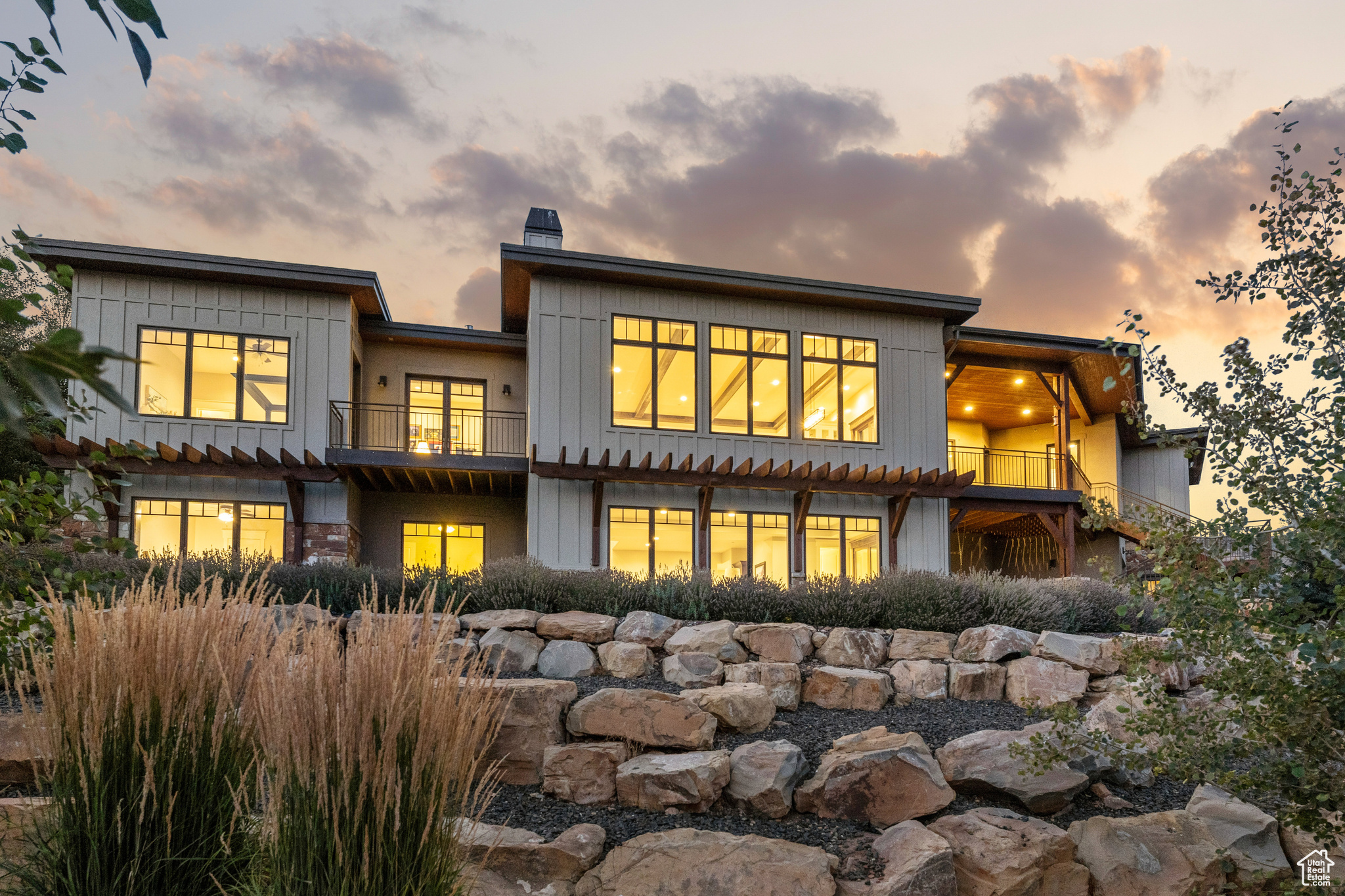 RIVER MEADOWS RANCH - Residential