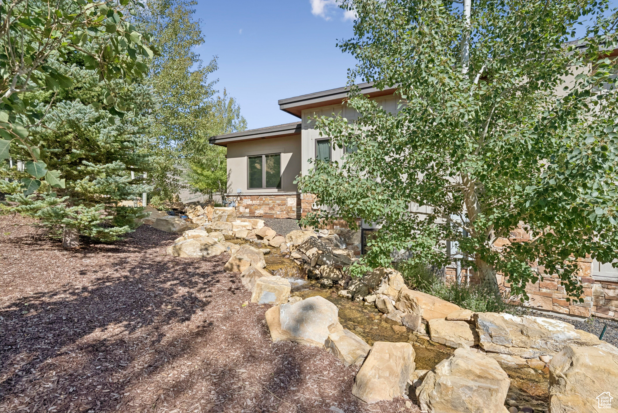 RIVER MEADOWS RANCH - Residential