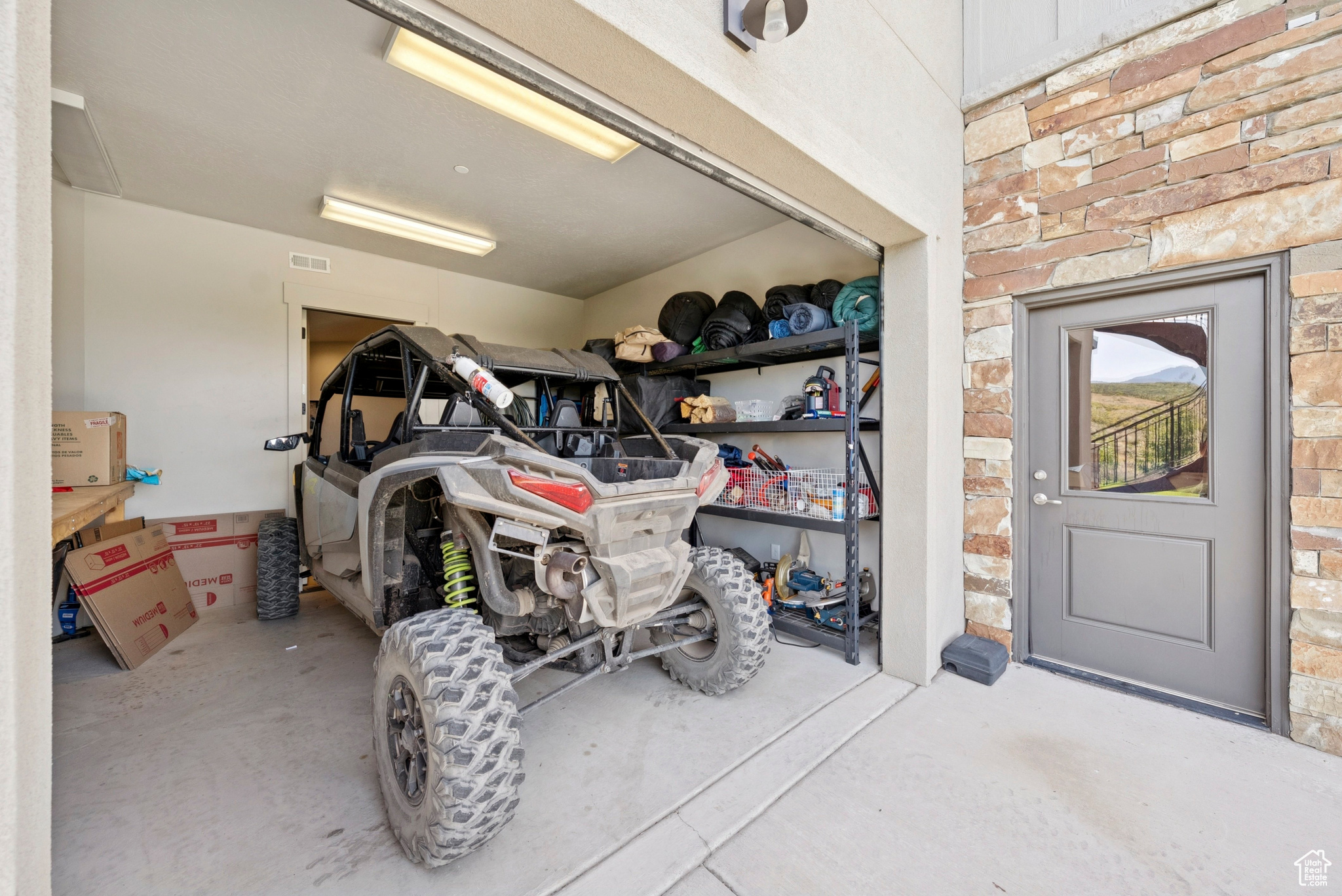 RIVER MEADOWS RANCH - Residential