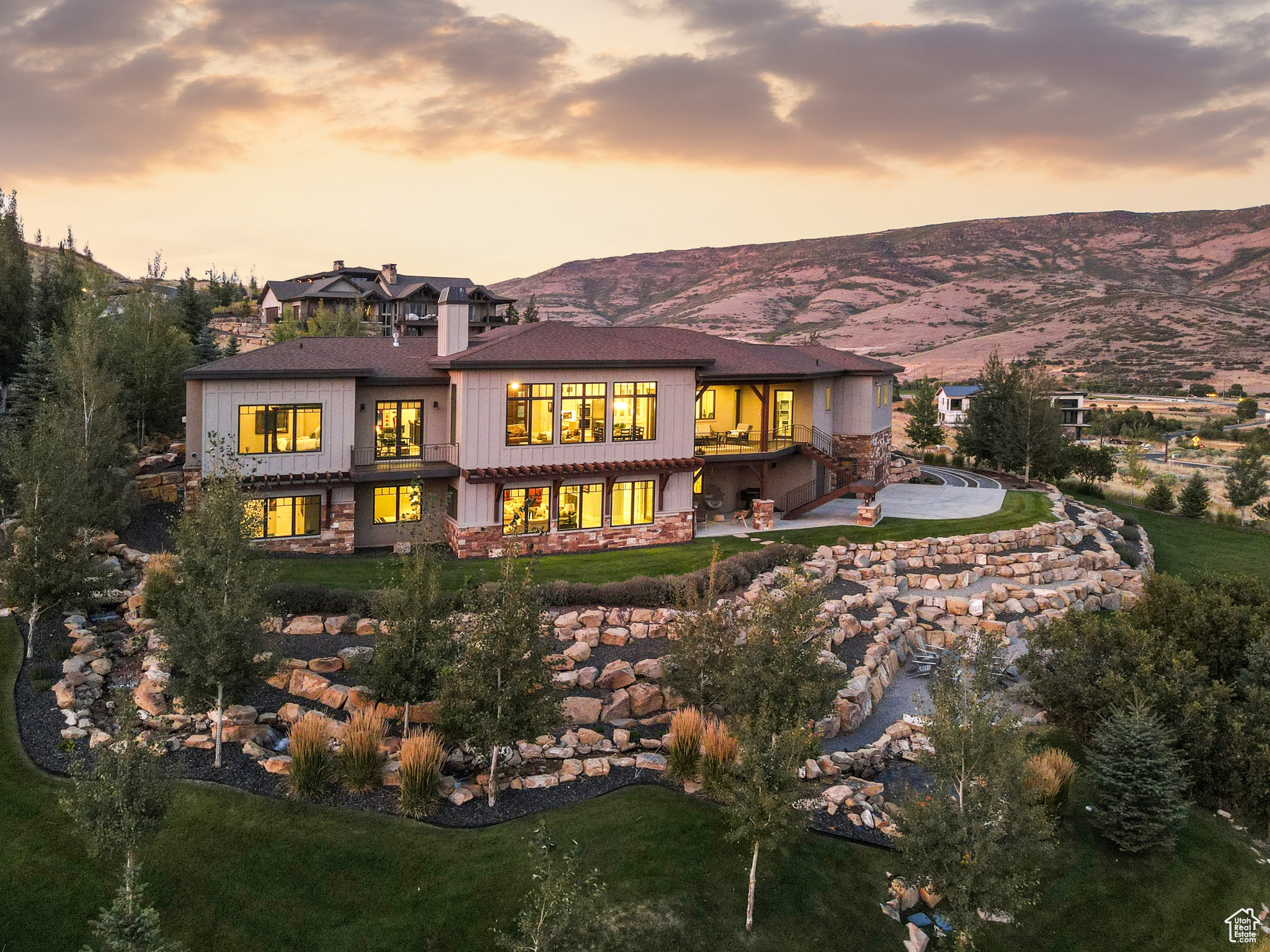 RIVER MEADOWS RANCH - Residential