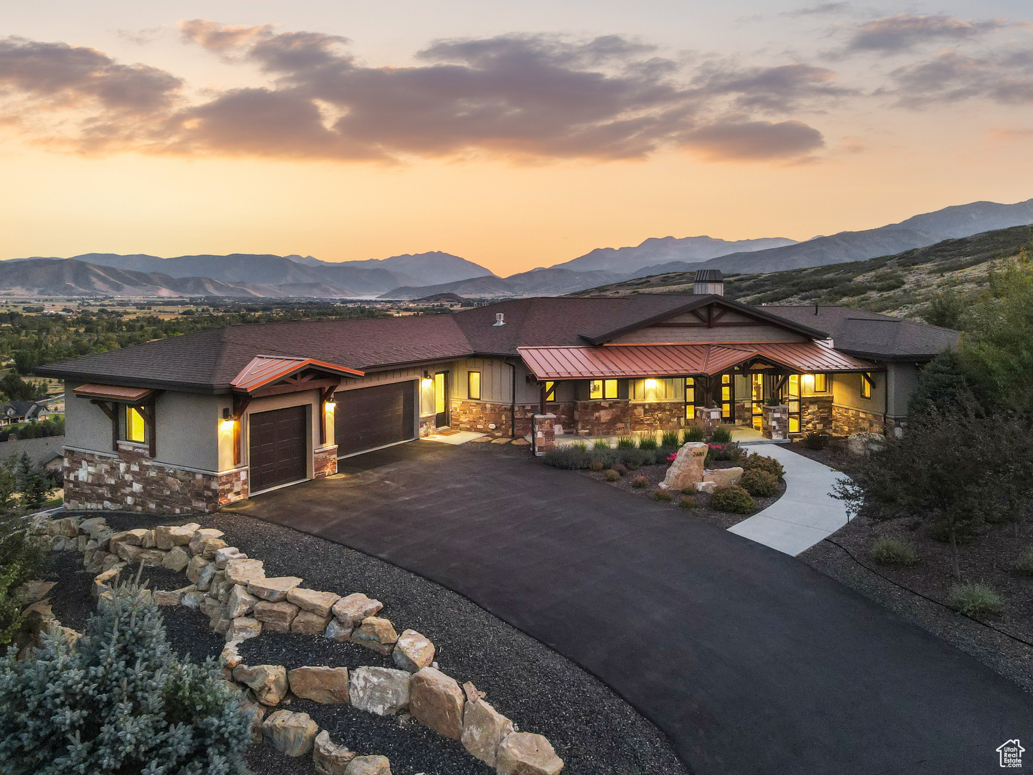 RIVER MEADOWS RANCH - Residential