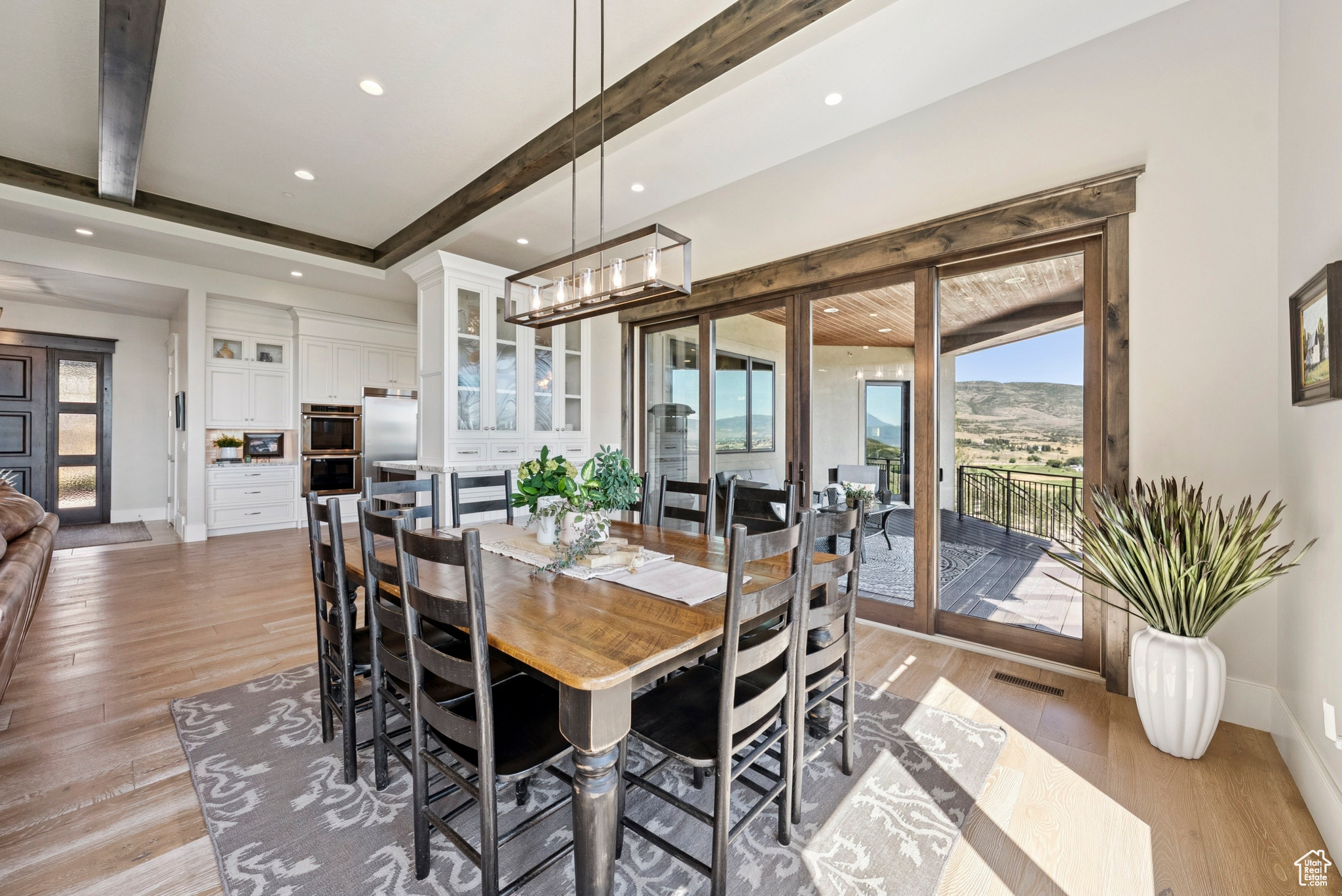 RIVER MEADOWS RANCH - Residential