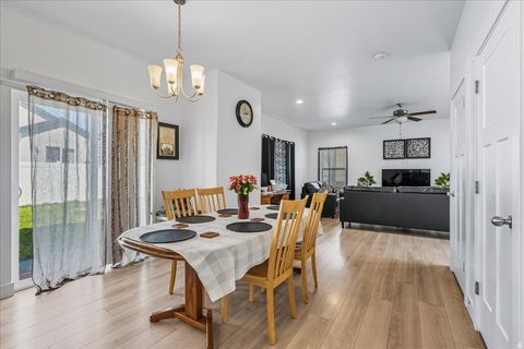 Tiny photo for 4459 E PINE HOLLOW DR, Eagle Mountain, UT 84005 (MLS # 2125500)