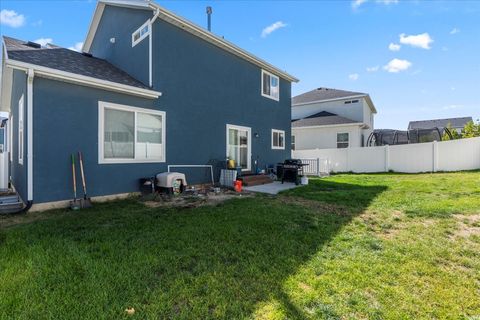 Tiny photo for 4459 E PINE HOLLOW DR, Eagle Mountain, UT 84005 (MLS # 2125500)