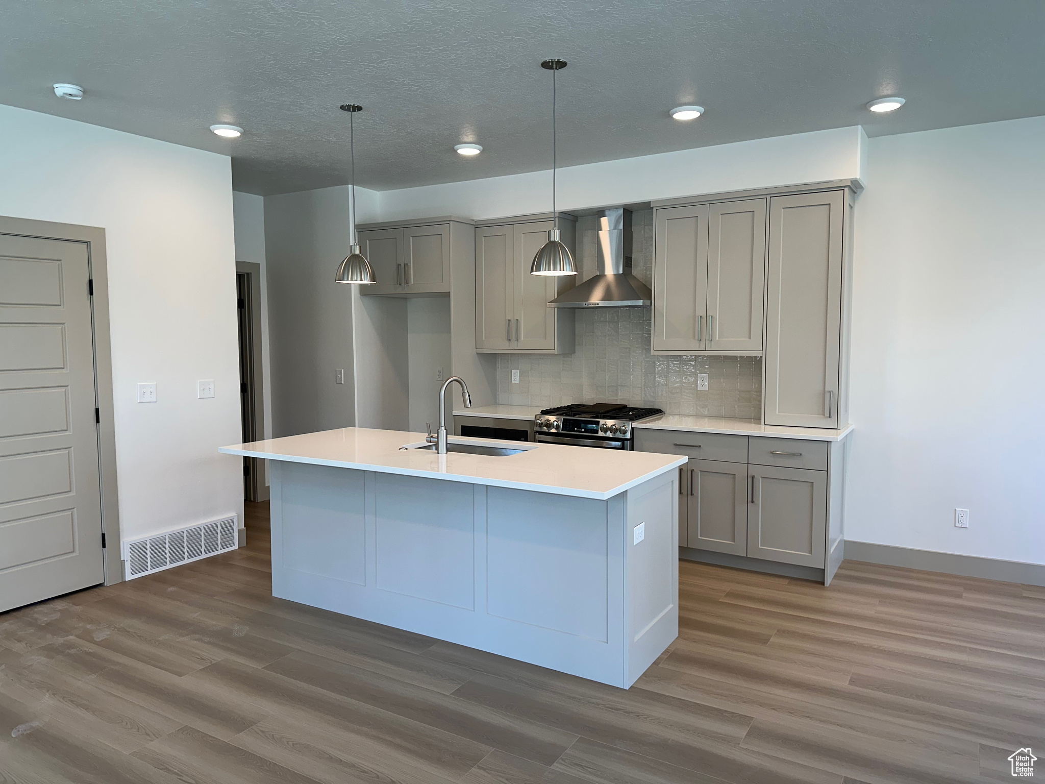 8093 S 615, Sandy, Utah image 3