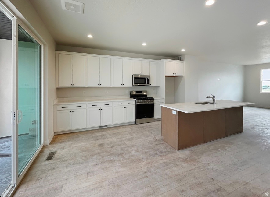 DAYBREAK CASCADE VILLAGE - Residential