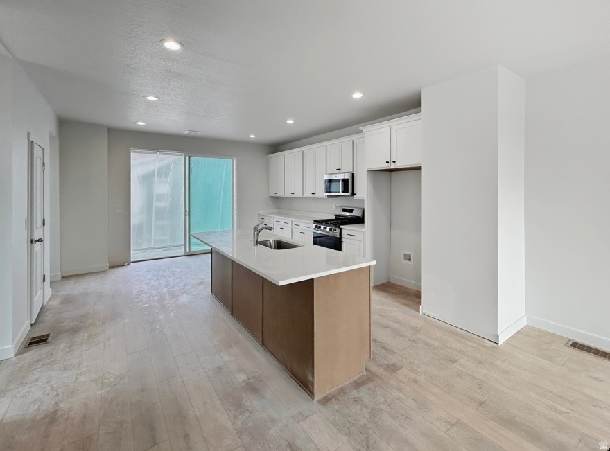 DAYBREAK CASCADE VILLAGE - Residential