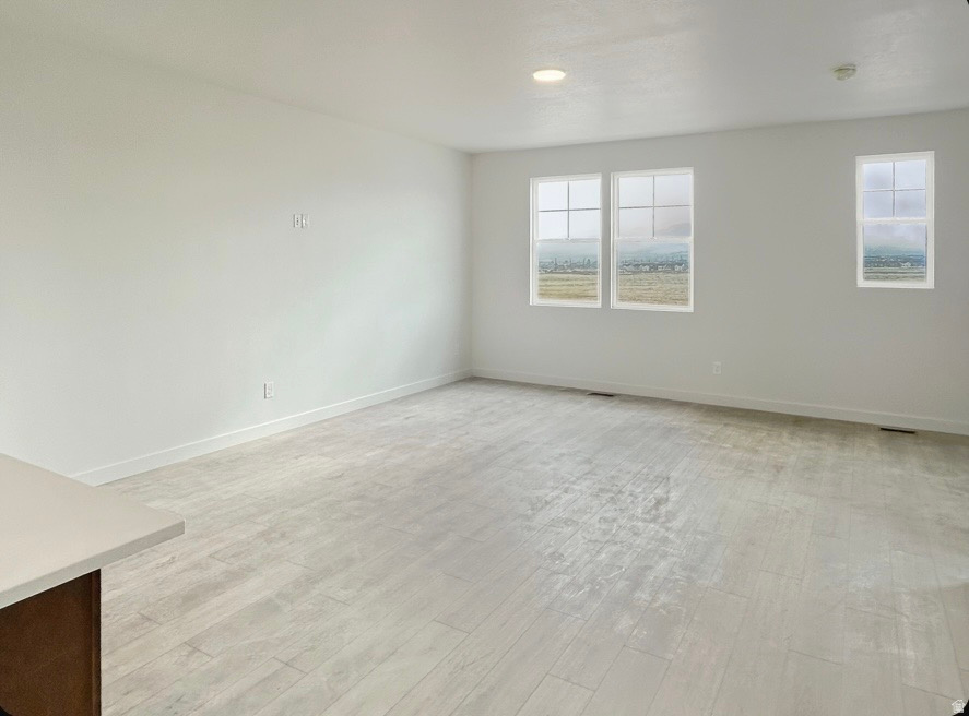 DAYBREAK CASCADE VILLAGE - Residential