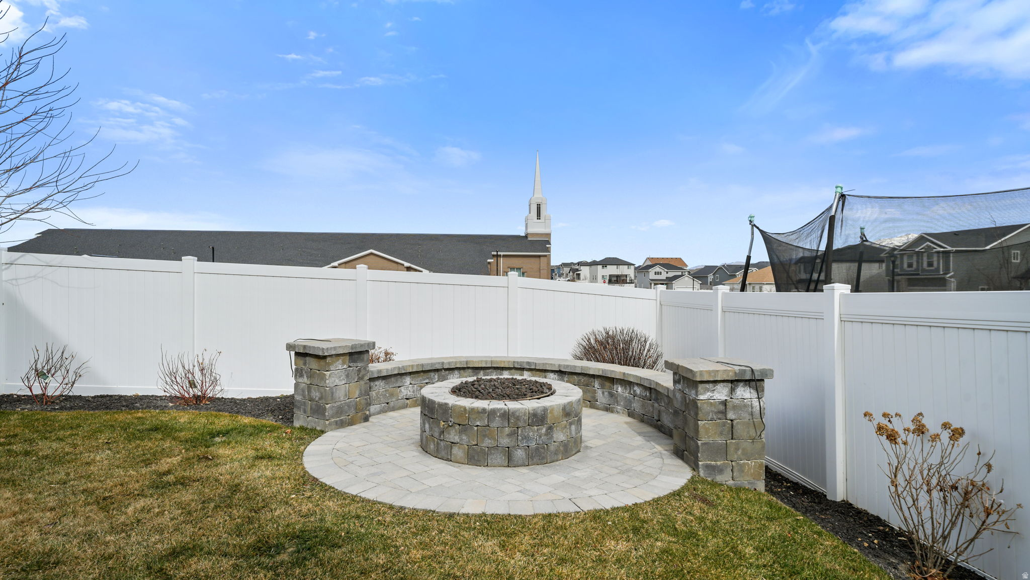 SILVERLAKE - Residential