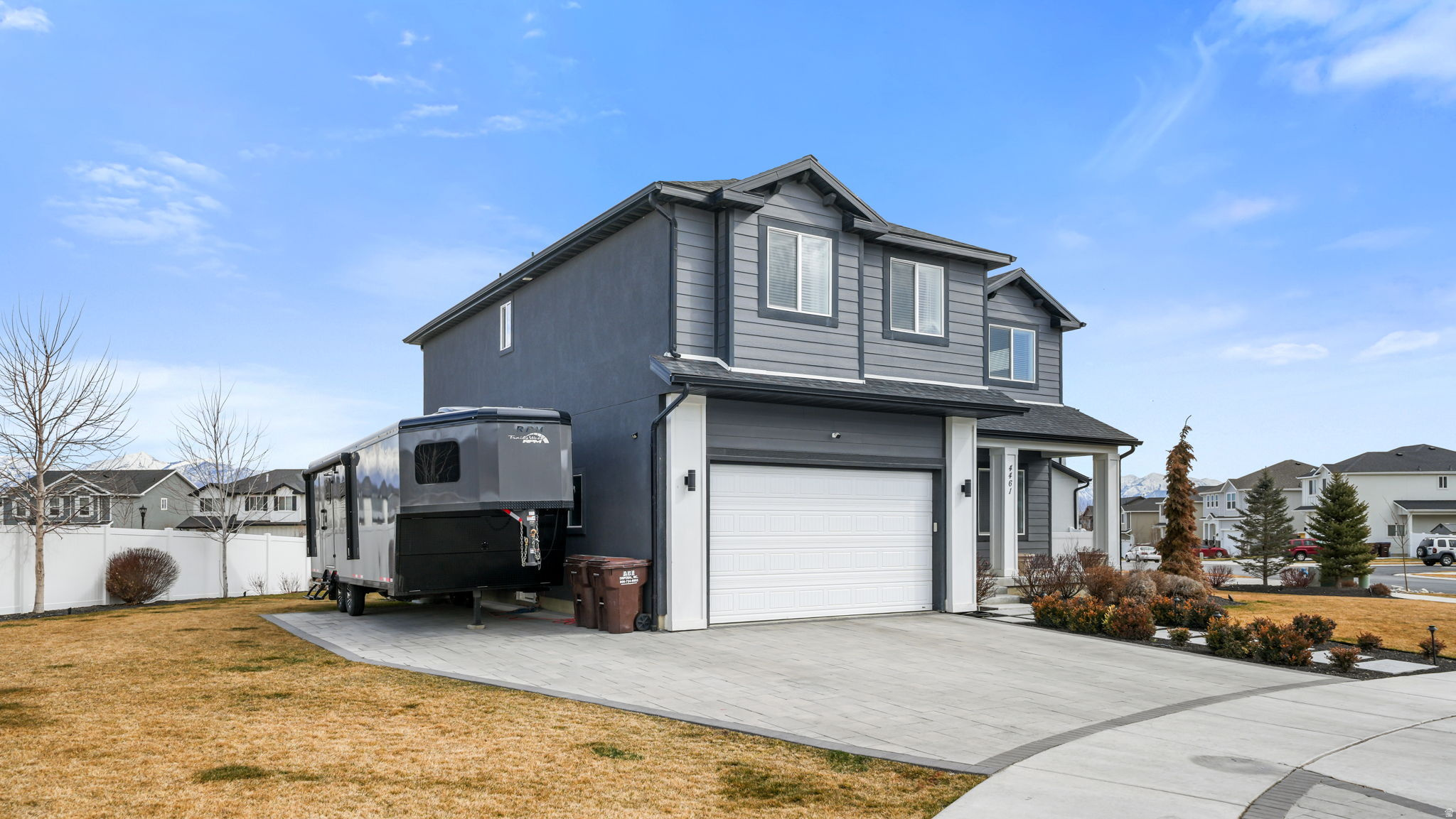 SILVERLAKE - Residential