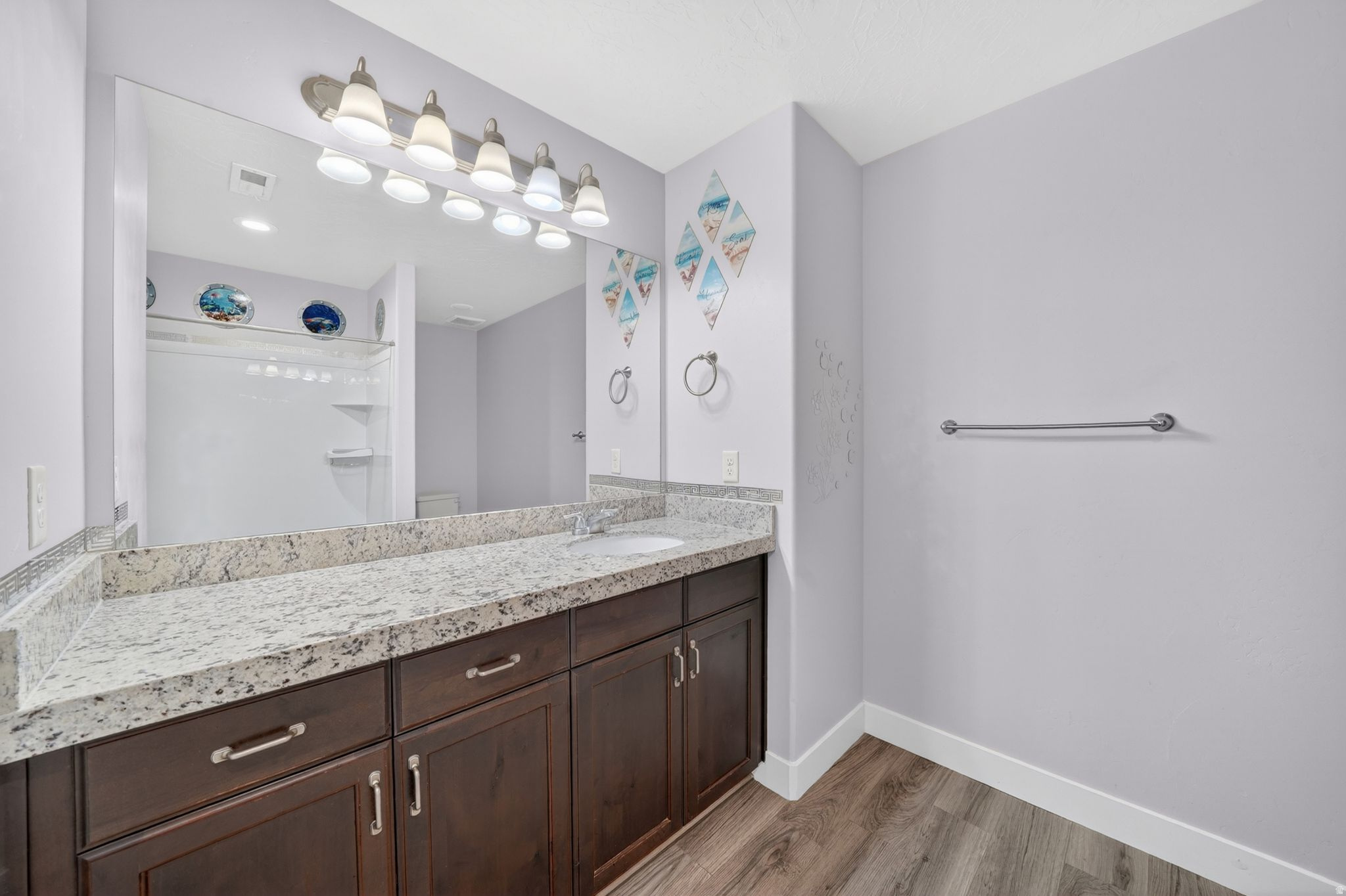 SILVERLAKE - Residential