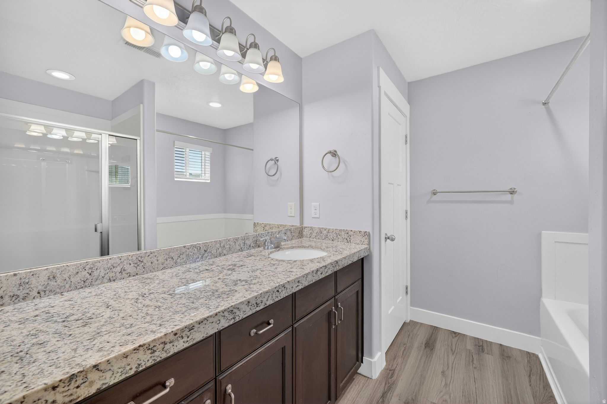 SILVERLAKE - Residential
