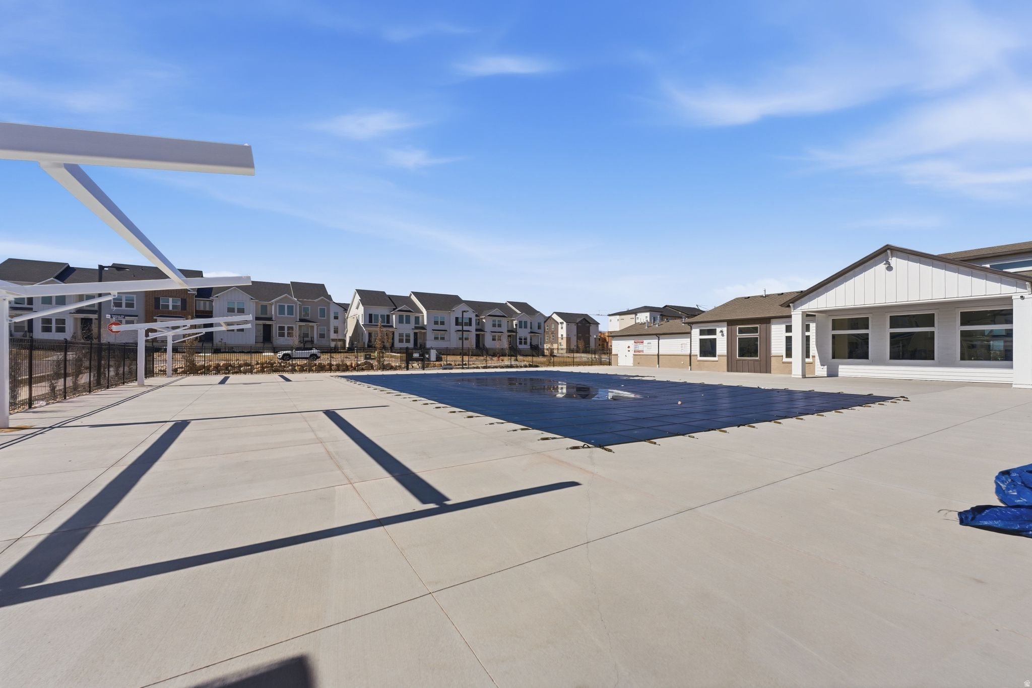 MOUNTAIN RIDGE - Residential