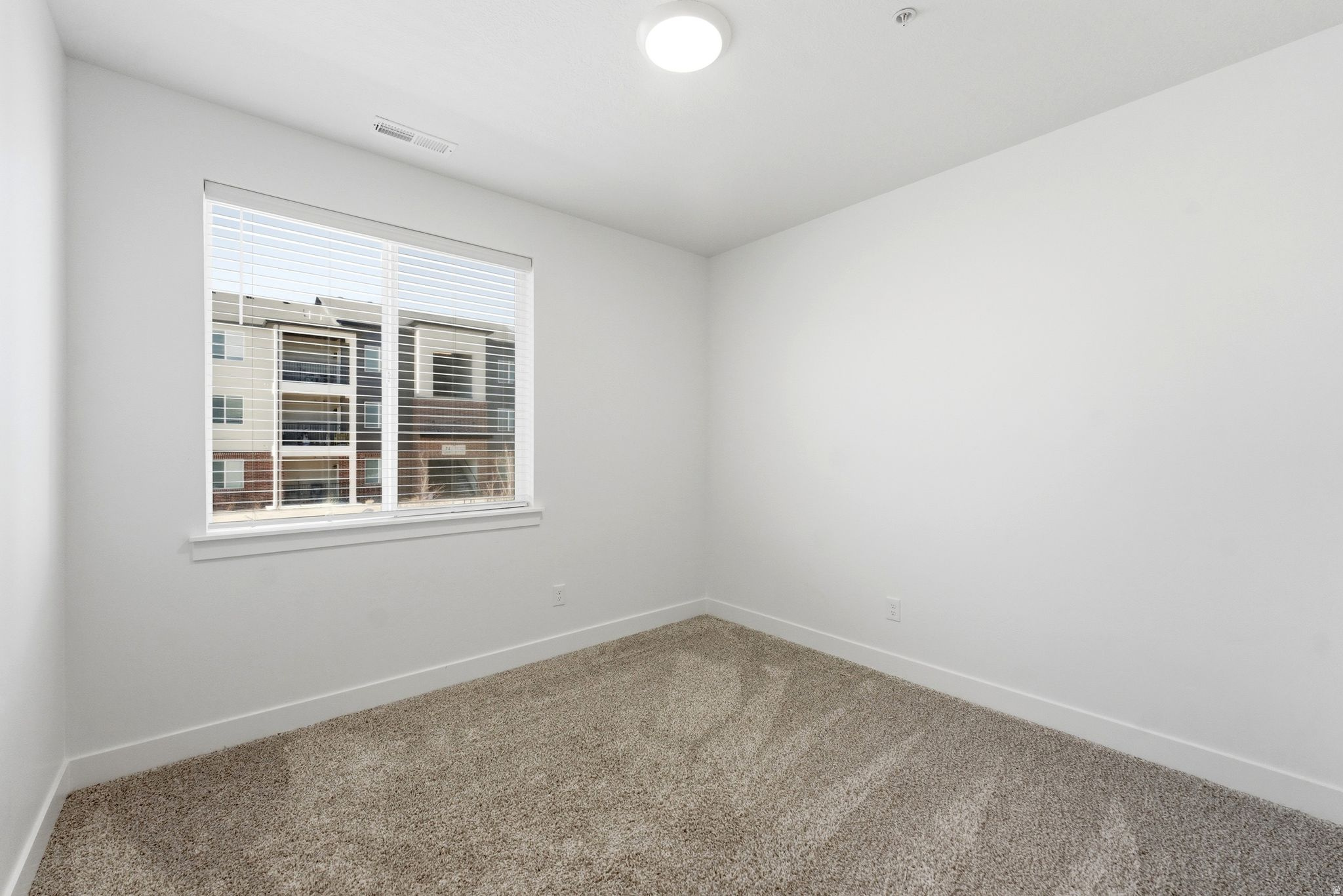 MOUNTAIN RIDGE - Residential