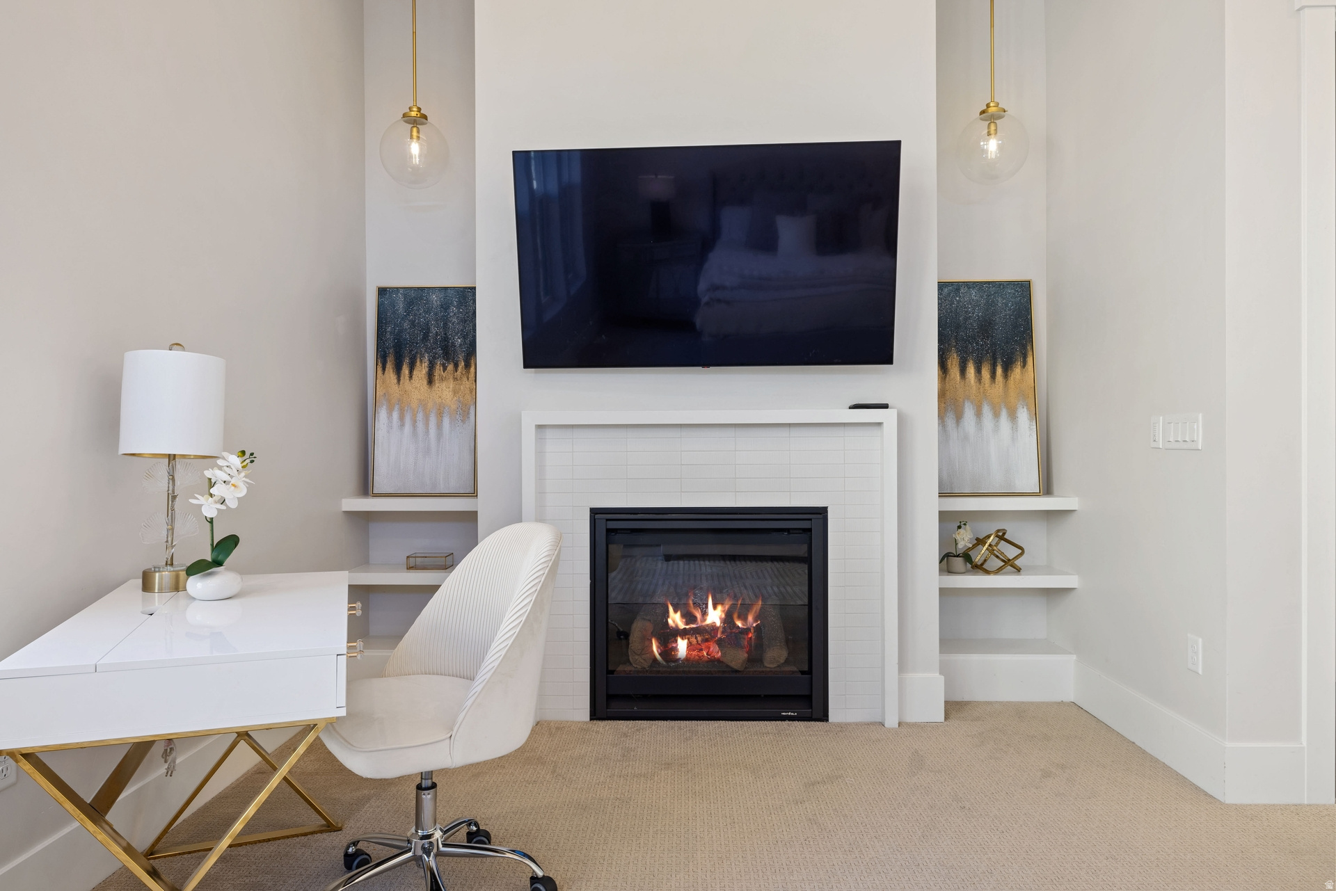 CANYON POINT - Residential