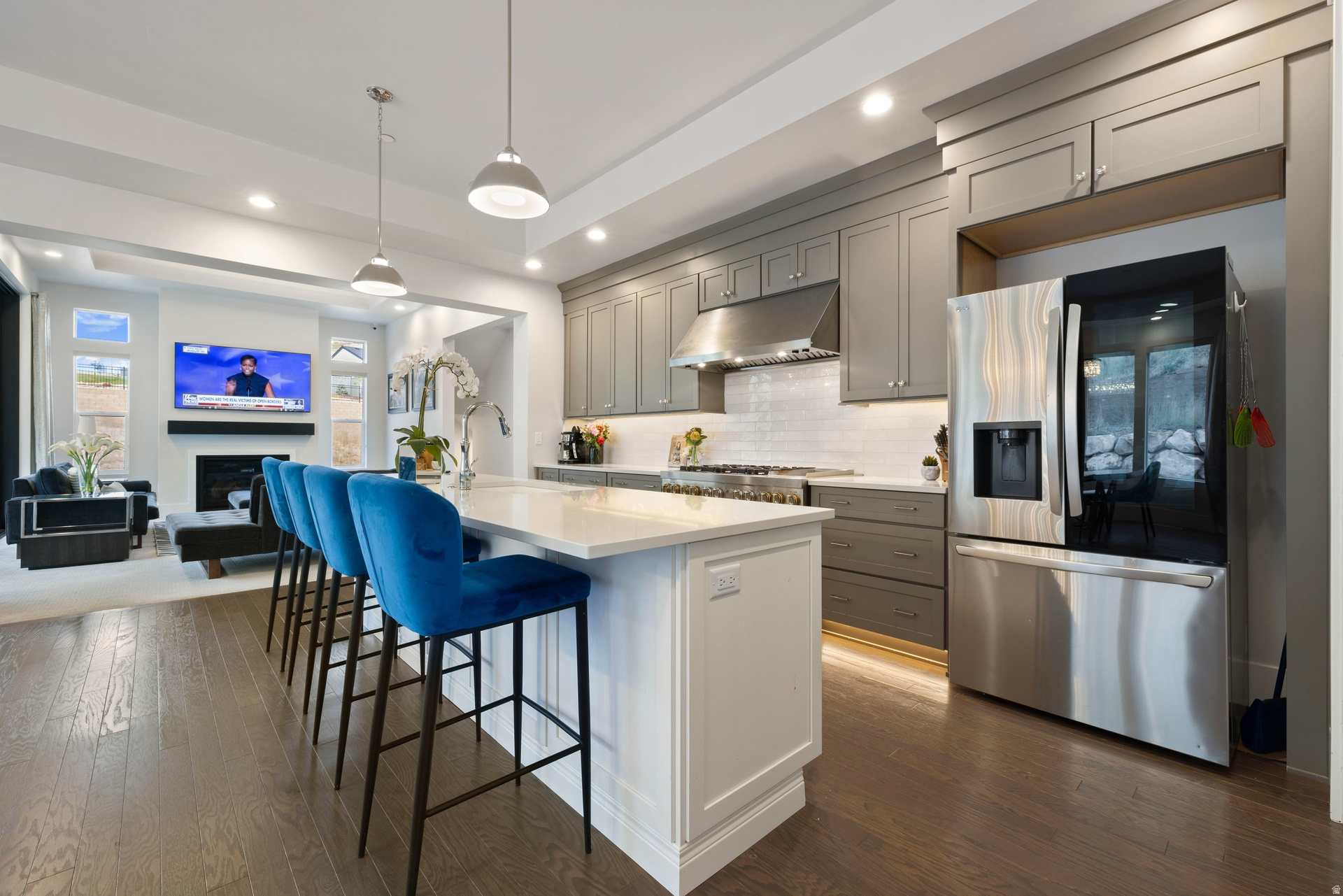 CANYON POINT - Residential