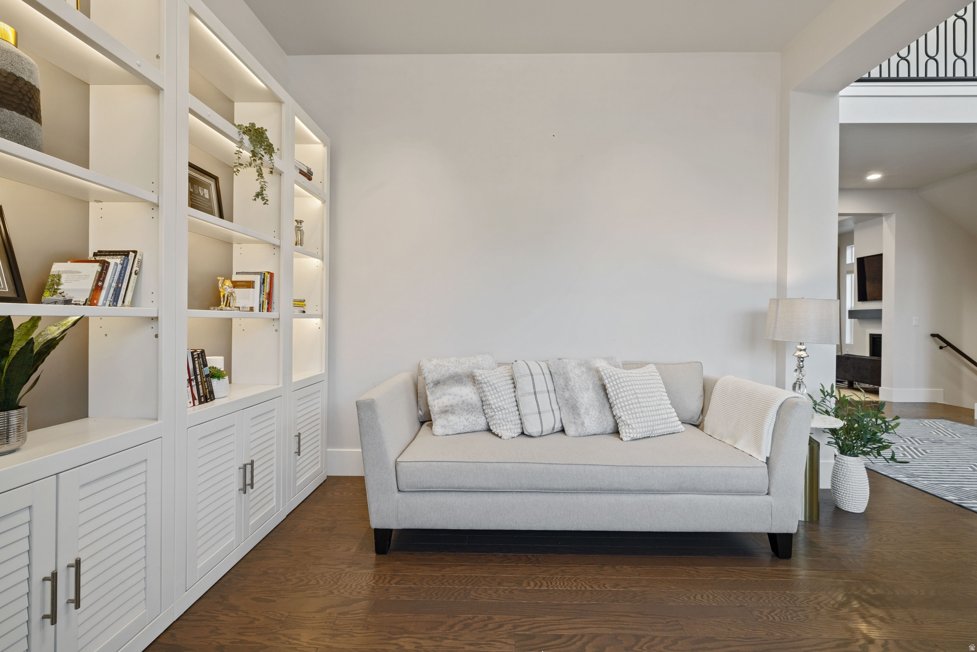 CANYON POINT - Residential