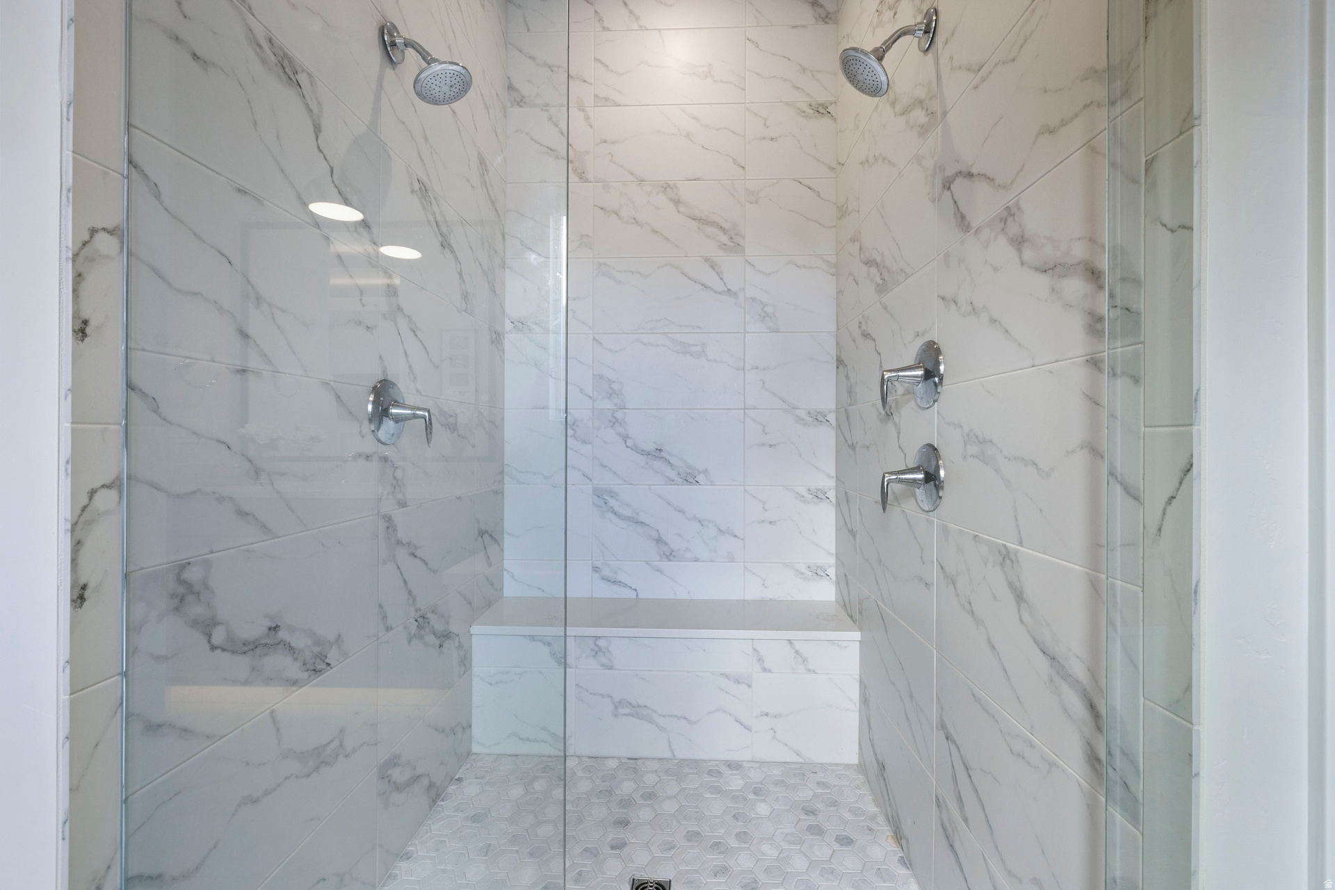 CANYON POINT - Residential