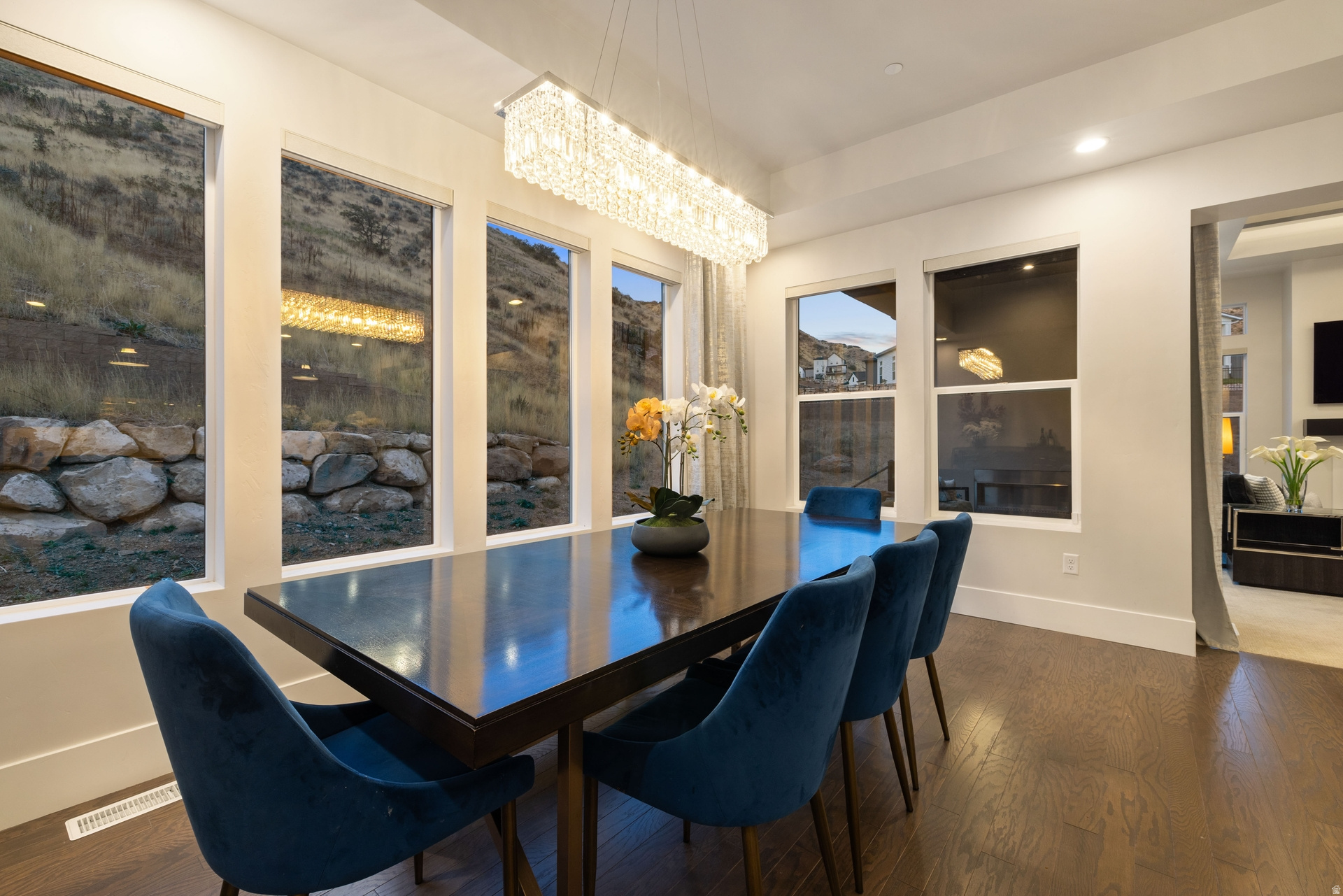 CANYON POINT - Residential