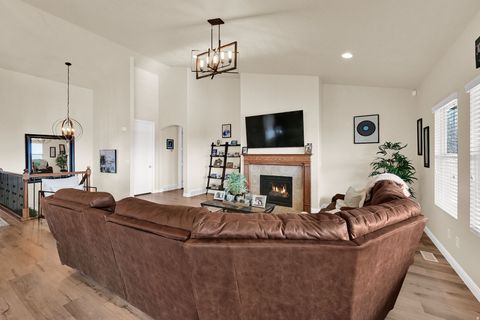 Tiny photo for 11173 S HAMPTON WAY W, South Jordan, UT 84009 (MLS # 2138345)