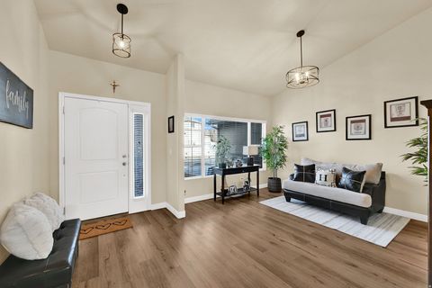 Tiny photo for 11173 S HAMPTON WAY W, South Jordan, UT 84009 (MLS # 2138345)