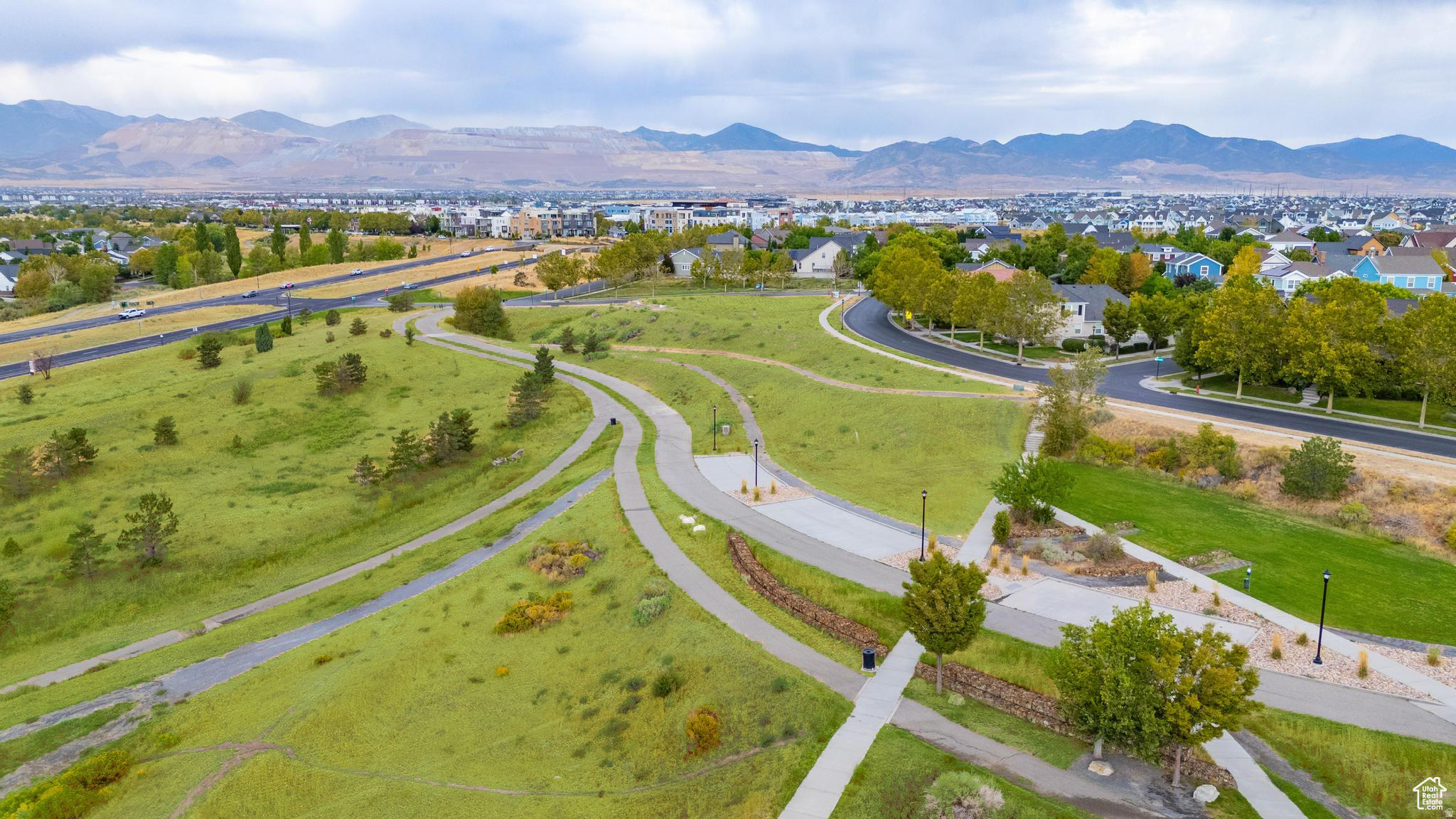 JORDAN HEIGHTS - Residential