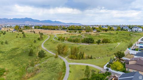 Tiny photo for 11173 S HAMPTON WAY W, South Jordan, UT 84009 (MLS # 2138345)