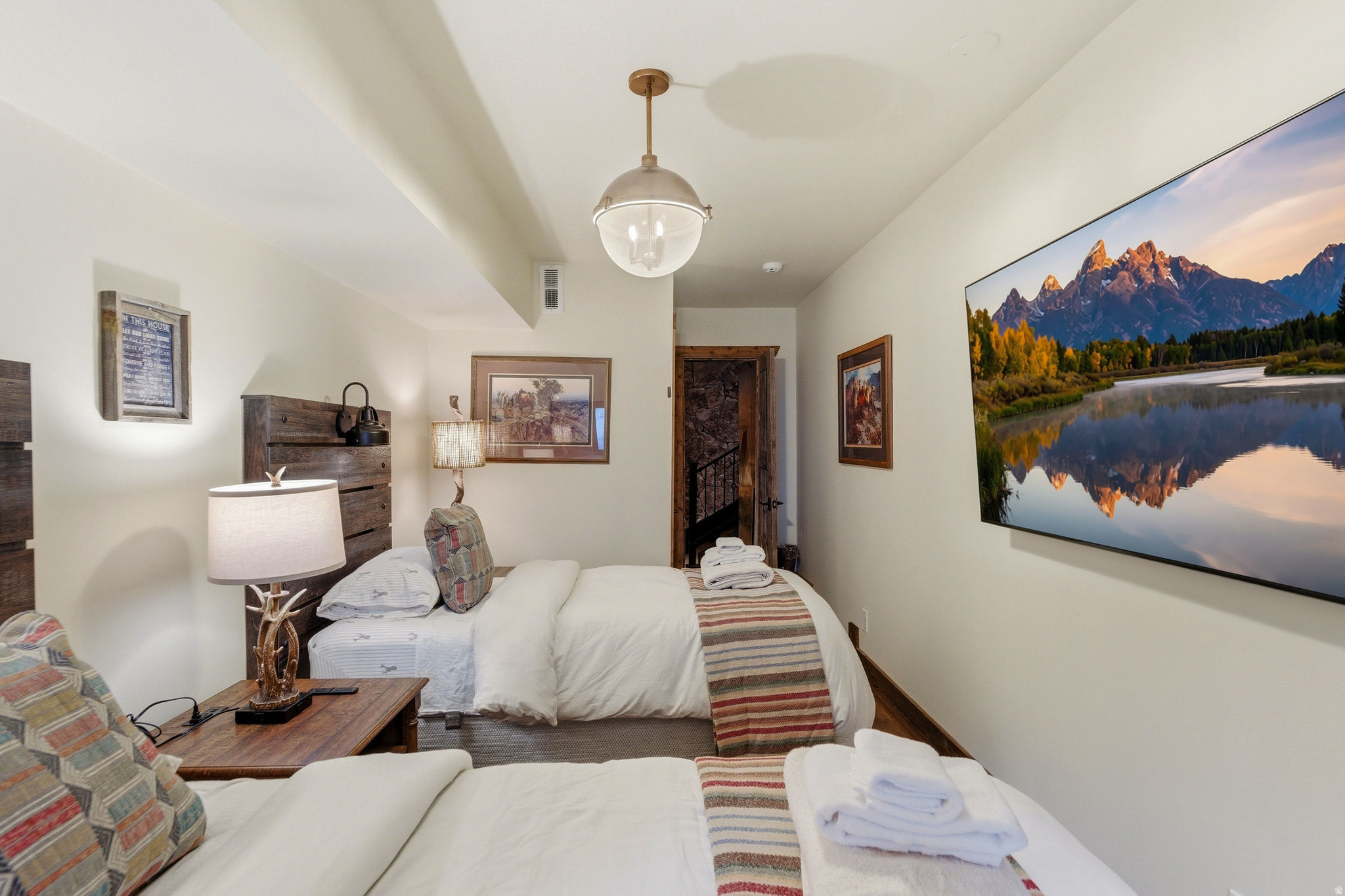 SUNDANCE - Residential